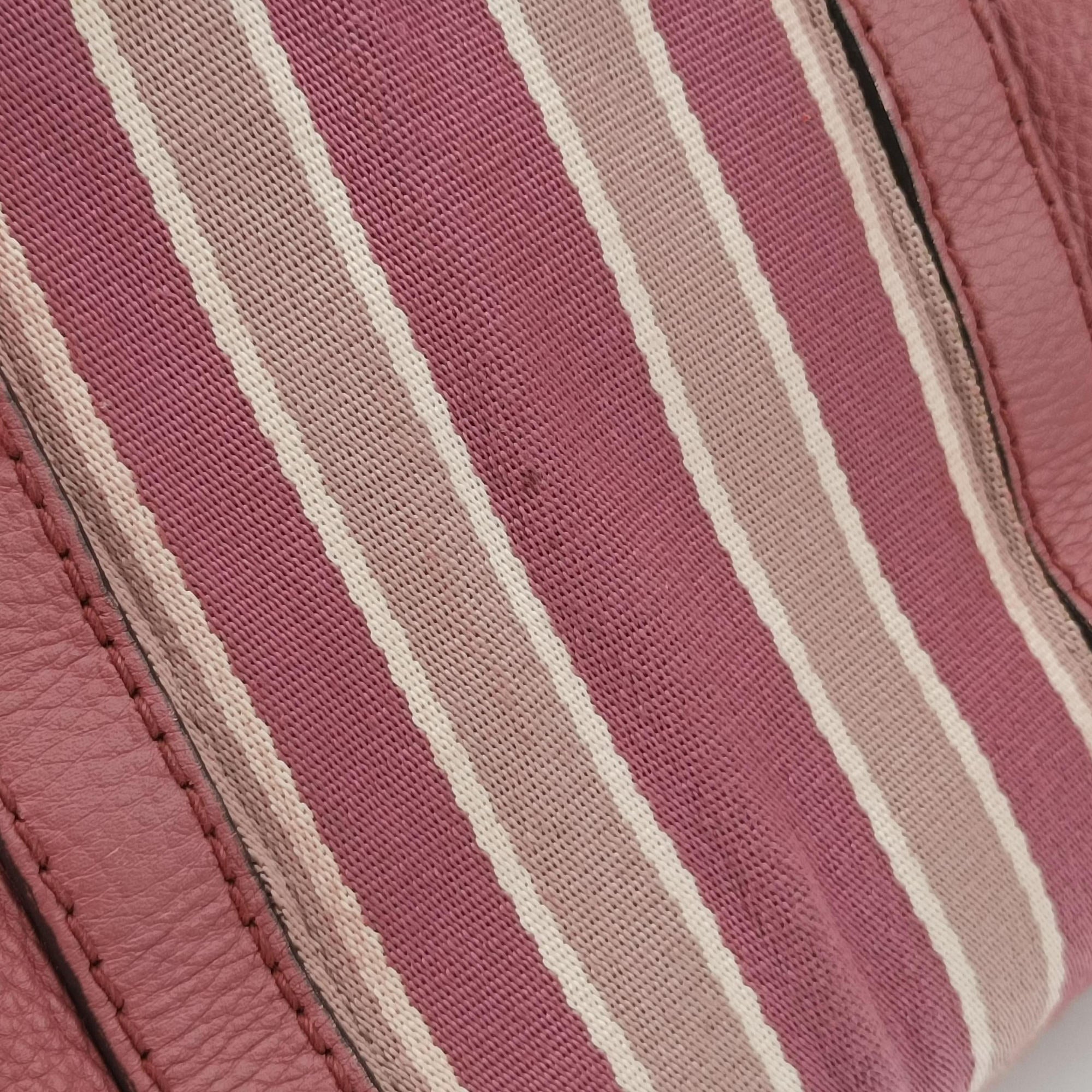 Sherry Line Pink Leather 247205 A013423104シェリーライン ピンク レザー 247205 A013423104