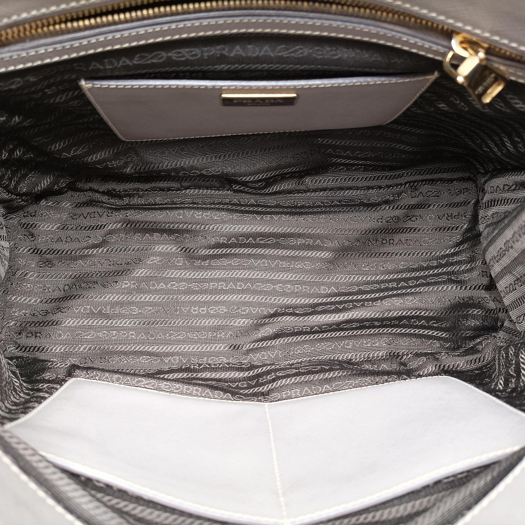 Galleria beige SAFFIANO Leather BN2274 180ガレリア ベージュ サフィアーノレザー BN2274 180