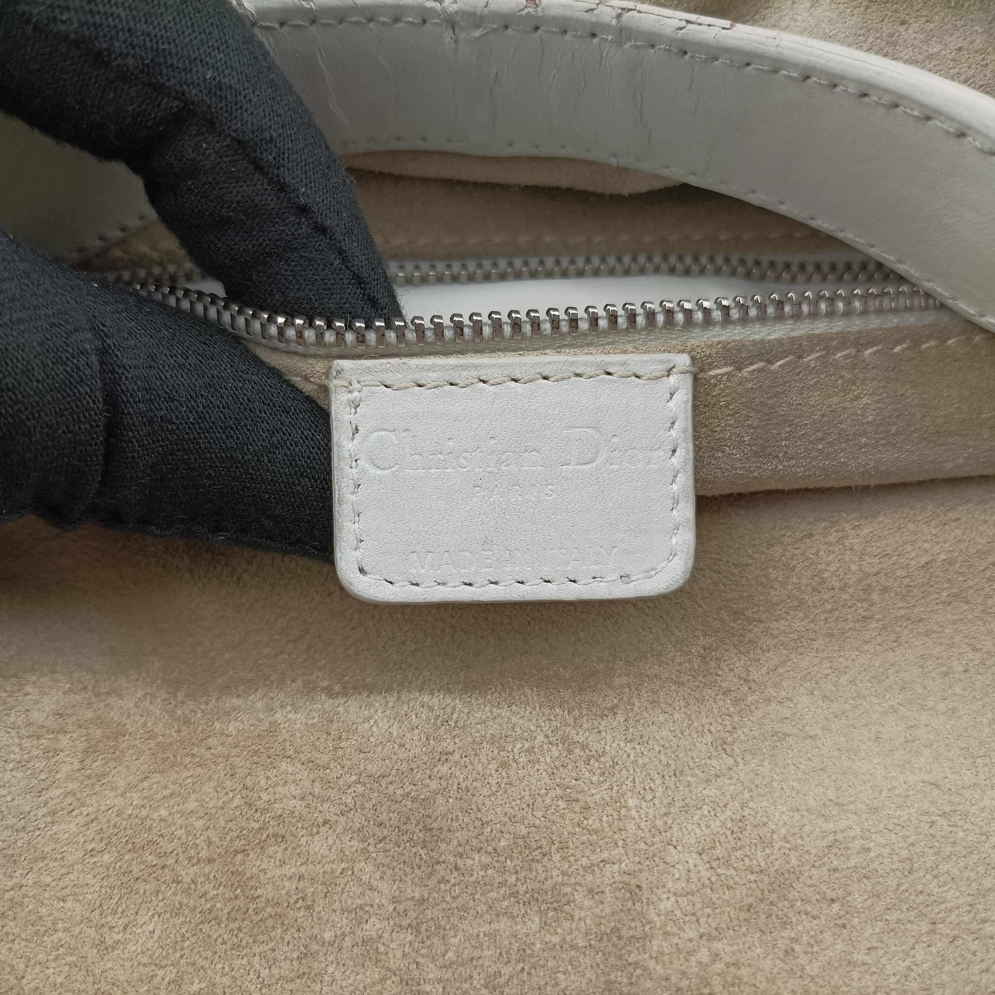Soft lady dior hobo White lambskin 108-BM-1007ソフトレディディオールホーボー ホワイト ラムスキン 108-BM-1007