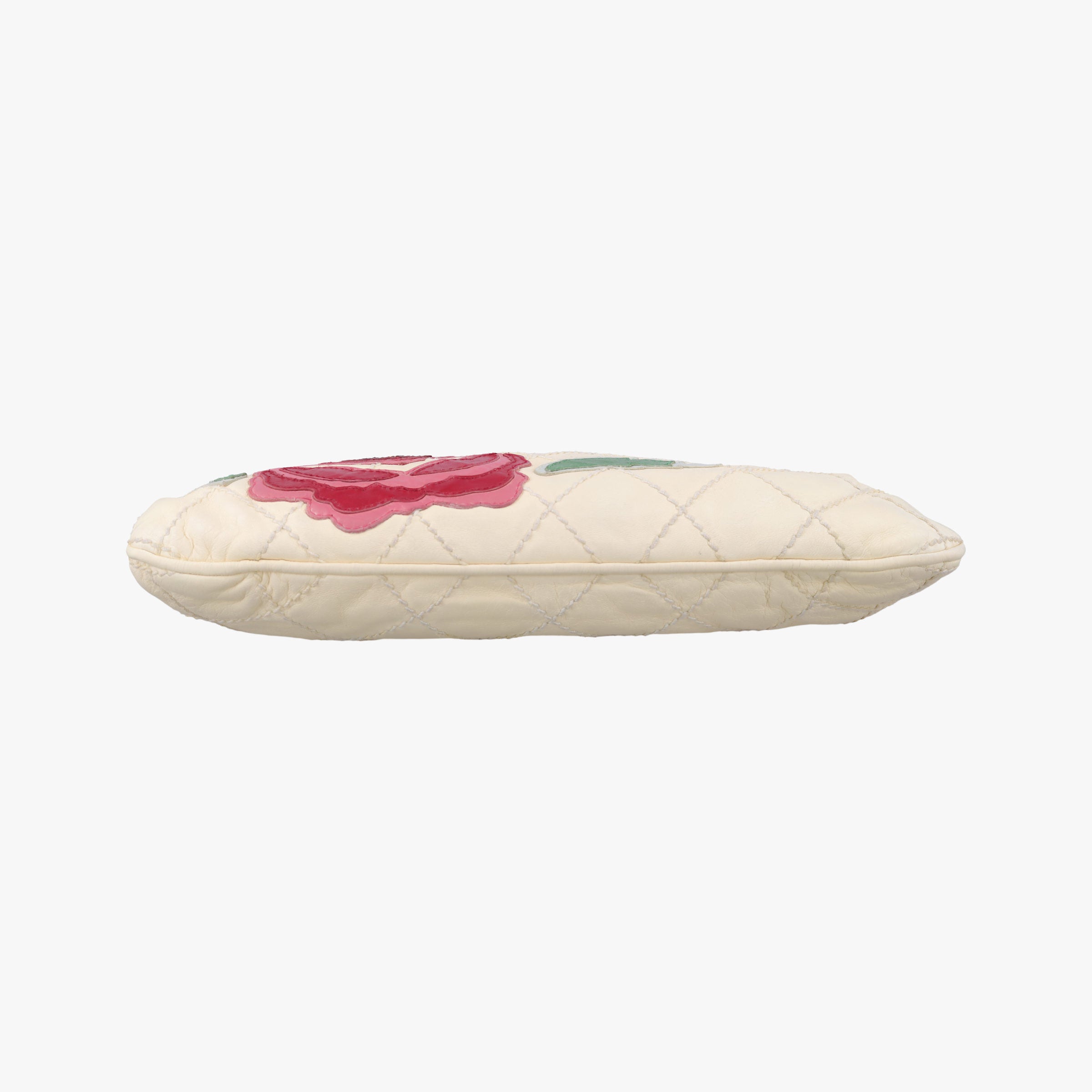 Wild Stitch Camellia Cream lambskin A25484 8984346ワイルドステッチ カメリア クリーム ラムスキン A25484 8984346