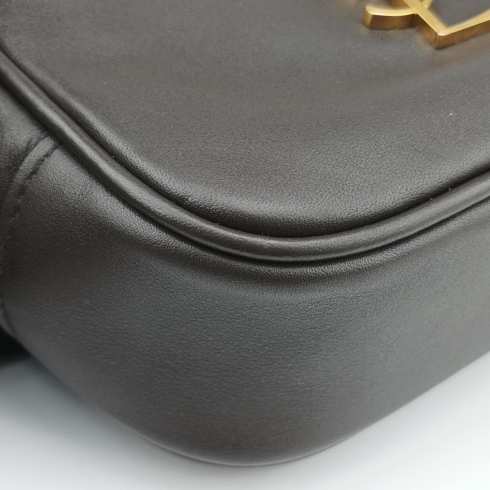 Blogger Grey Leather 425317 HPP425317.0117ブロガー グレー レザー 425317 HPP425317.0117