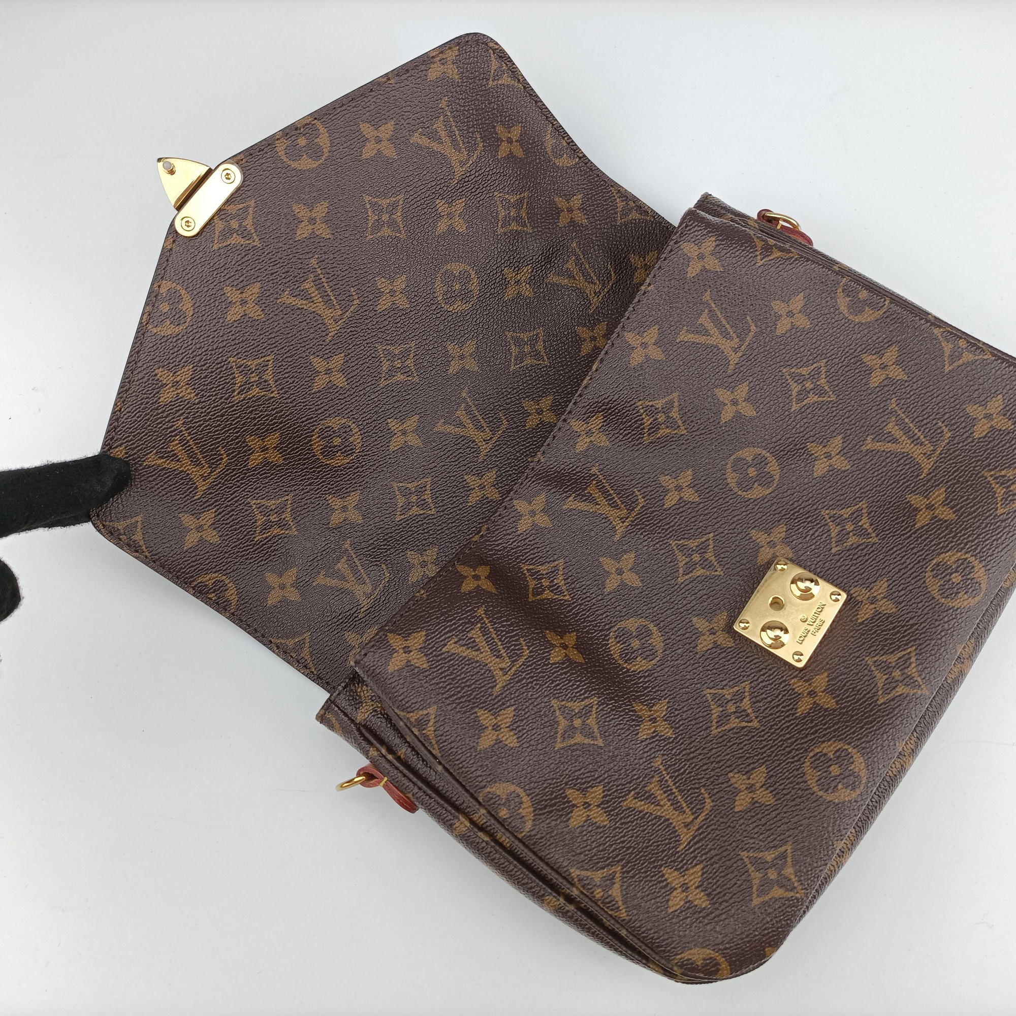 Pochette Metis MM Brown Monogram Canvas M44875 AR4188ポシェットメティスMM モノグラム/ブラウン モノグラムキャンバス M44875 AR4188