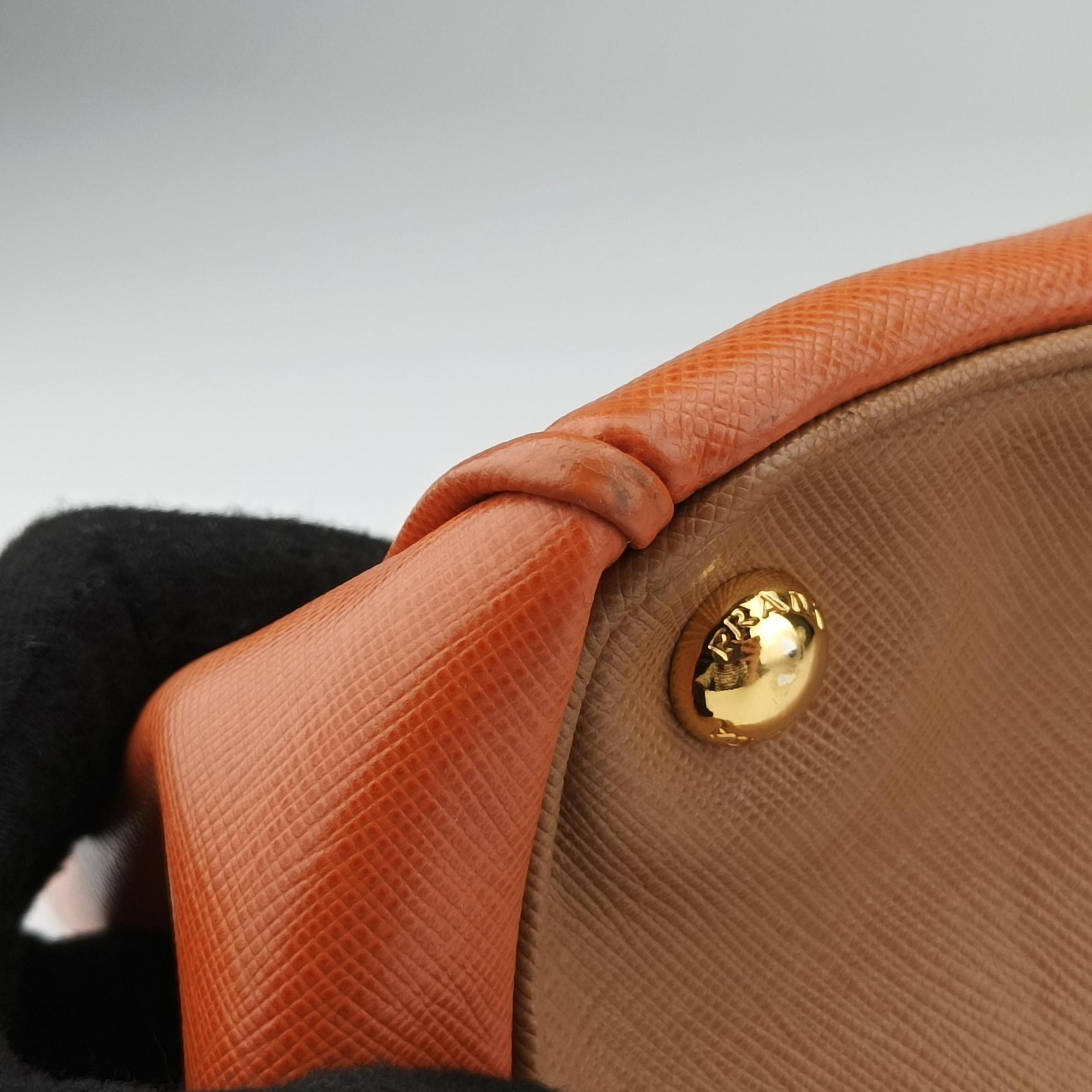 Galleria brown×orange SAFFIANO Leather B2274C 25ガレリア ブラウン×オレンジ サフィアーノレザー B2274C 25