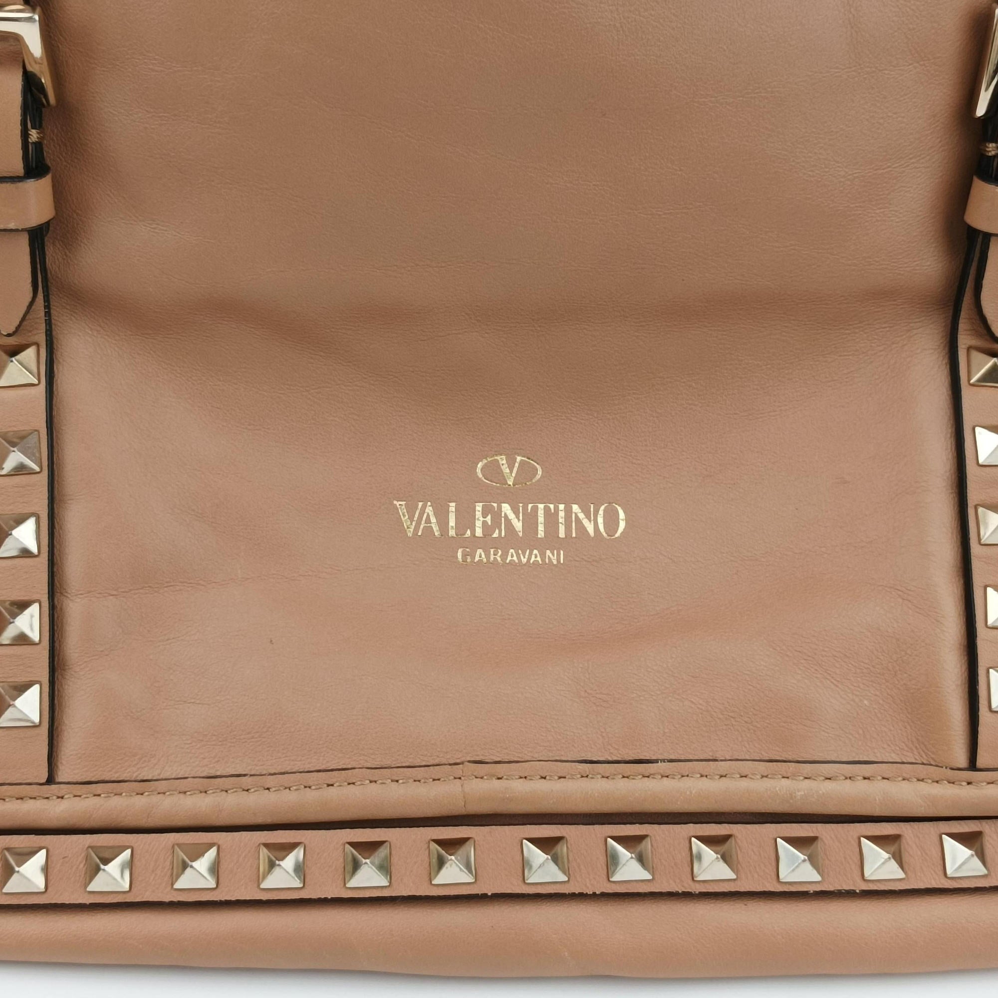 Rockstud tote Beige Leather BS-C285VIT3ロックスタッズ トート ベージュ レザー BS-C285VIT3