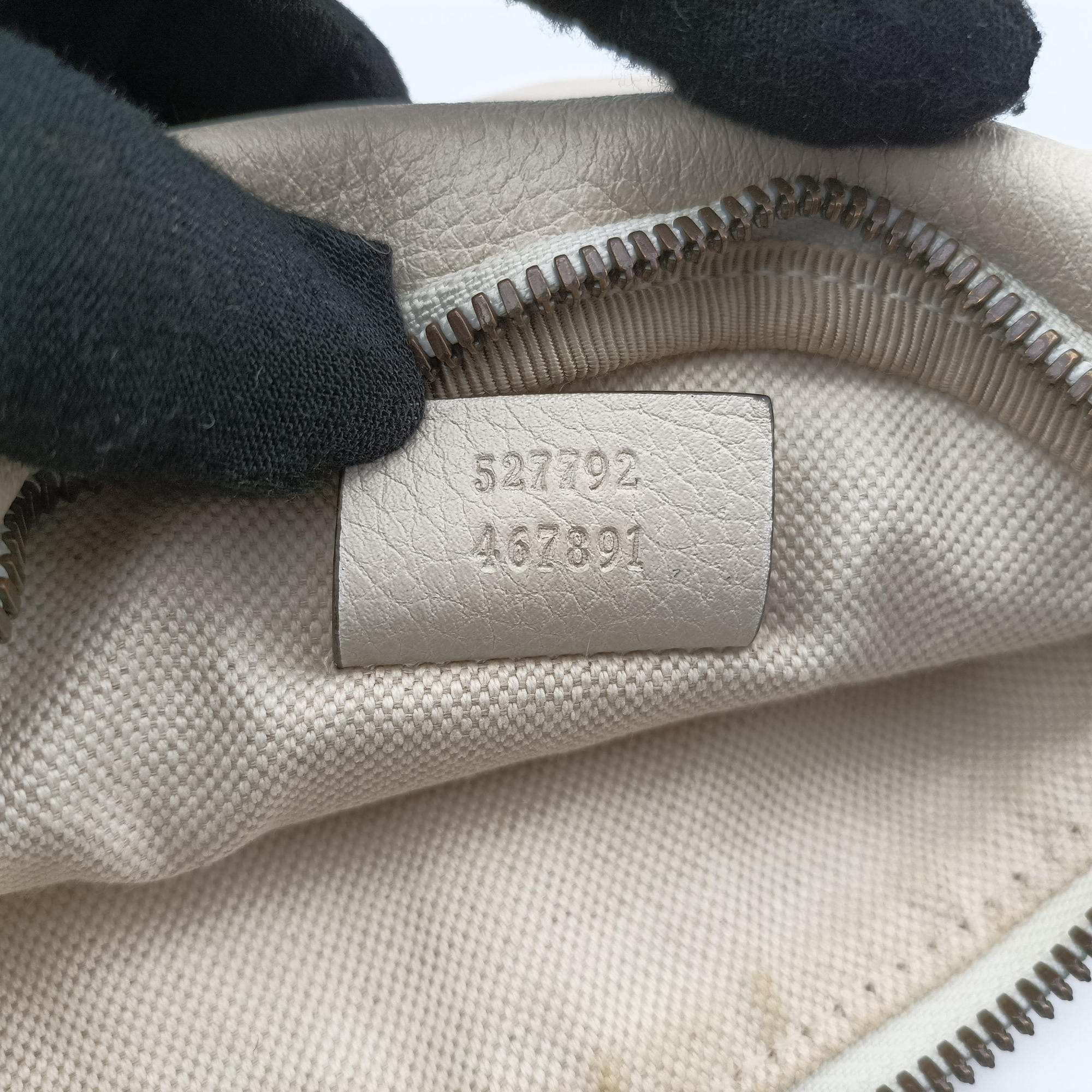 Gucci print White Leather 527792 B031006660グッチプリント ホワイト レザー 527792 B031006660