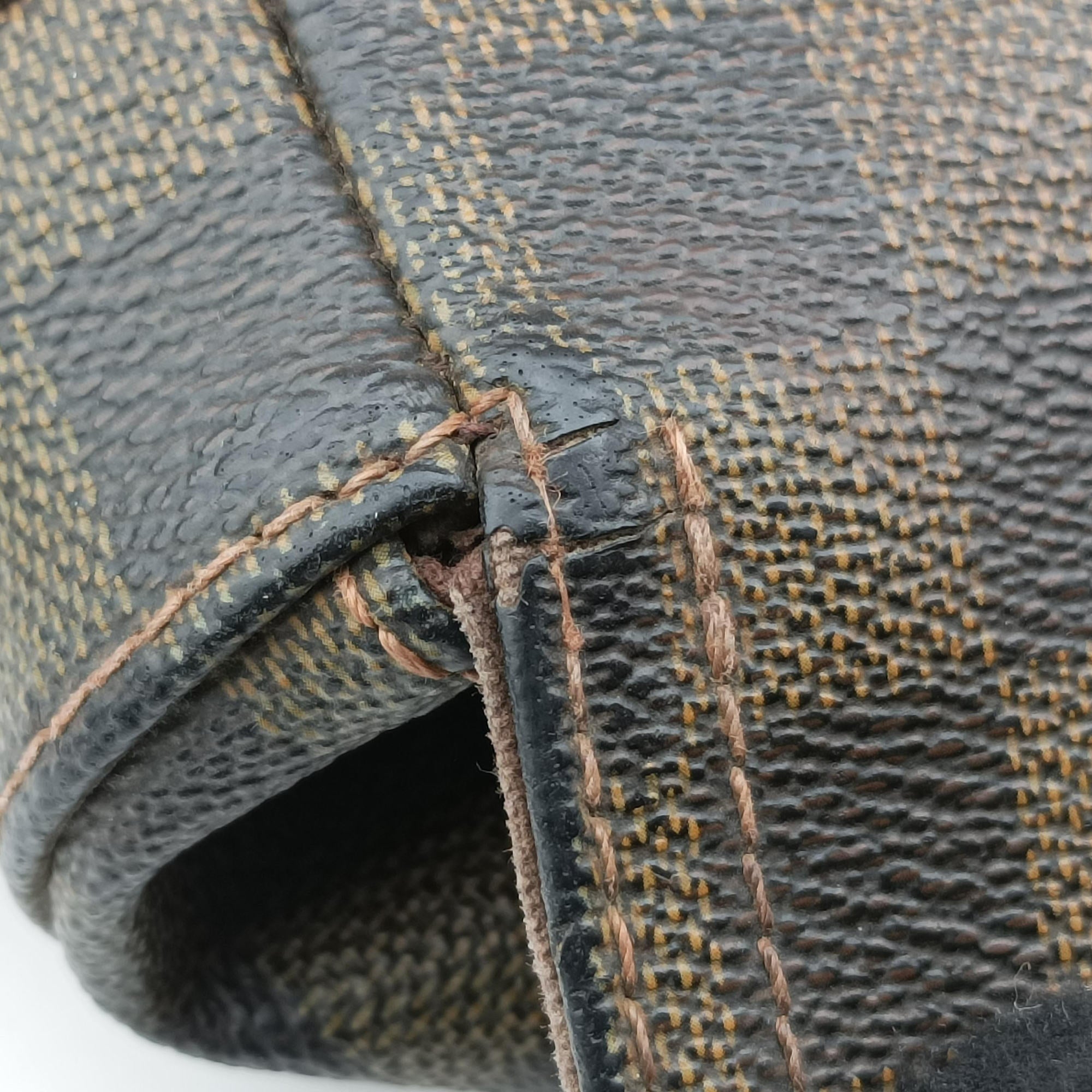Messenger Melville EBENE Damier Canvas N51125 VI0036メッセンジャー メルヴィル エベヌ ダミエキャンバス N51125 VI0036