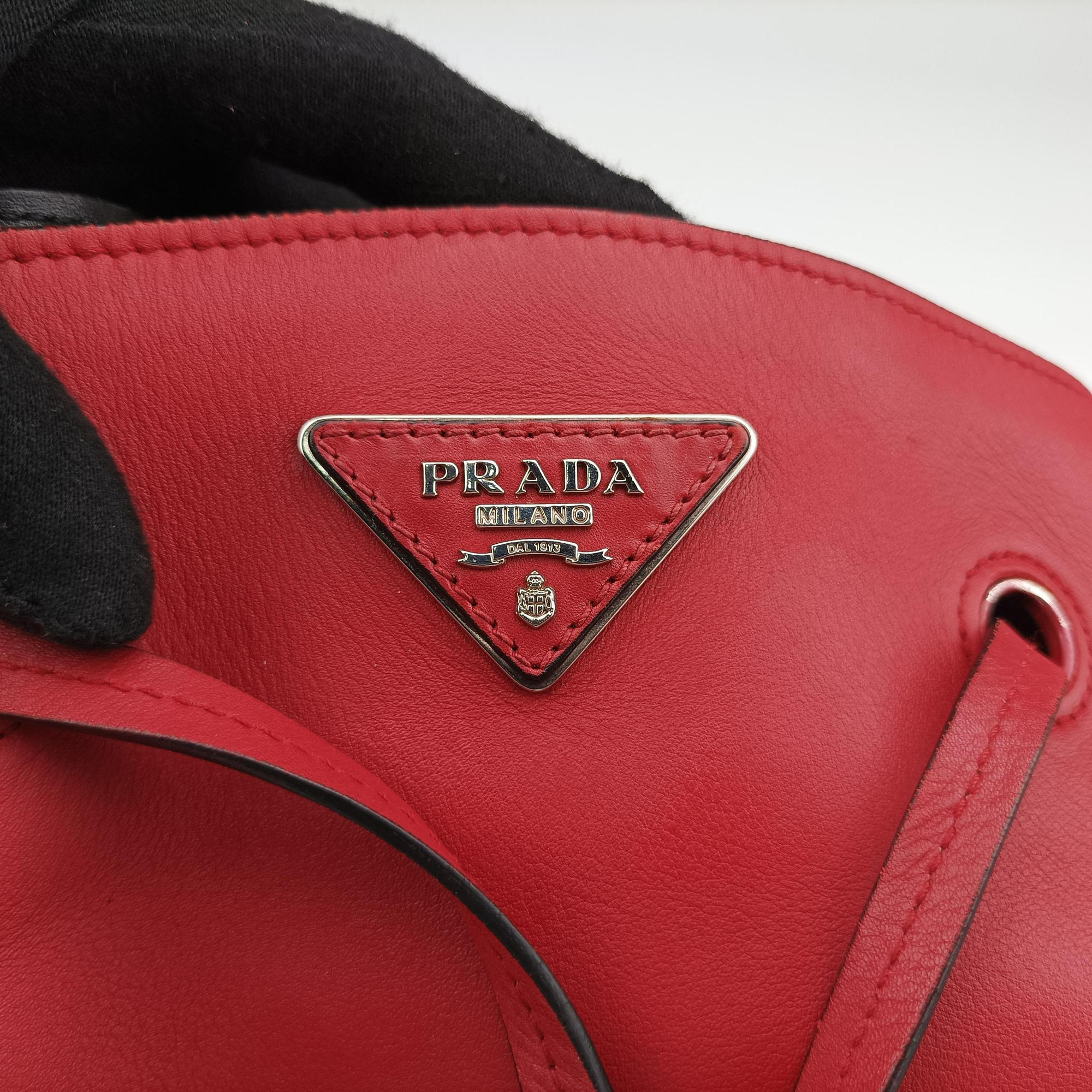 Tassel Drawstring Bucket Red leather BR5069 103タッセル ドローストリング バケツ レッド レザー BR5069 103