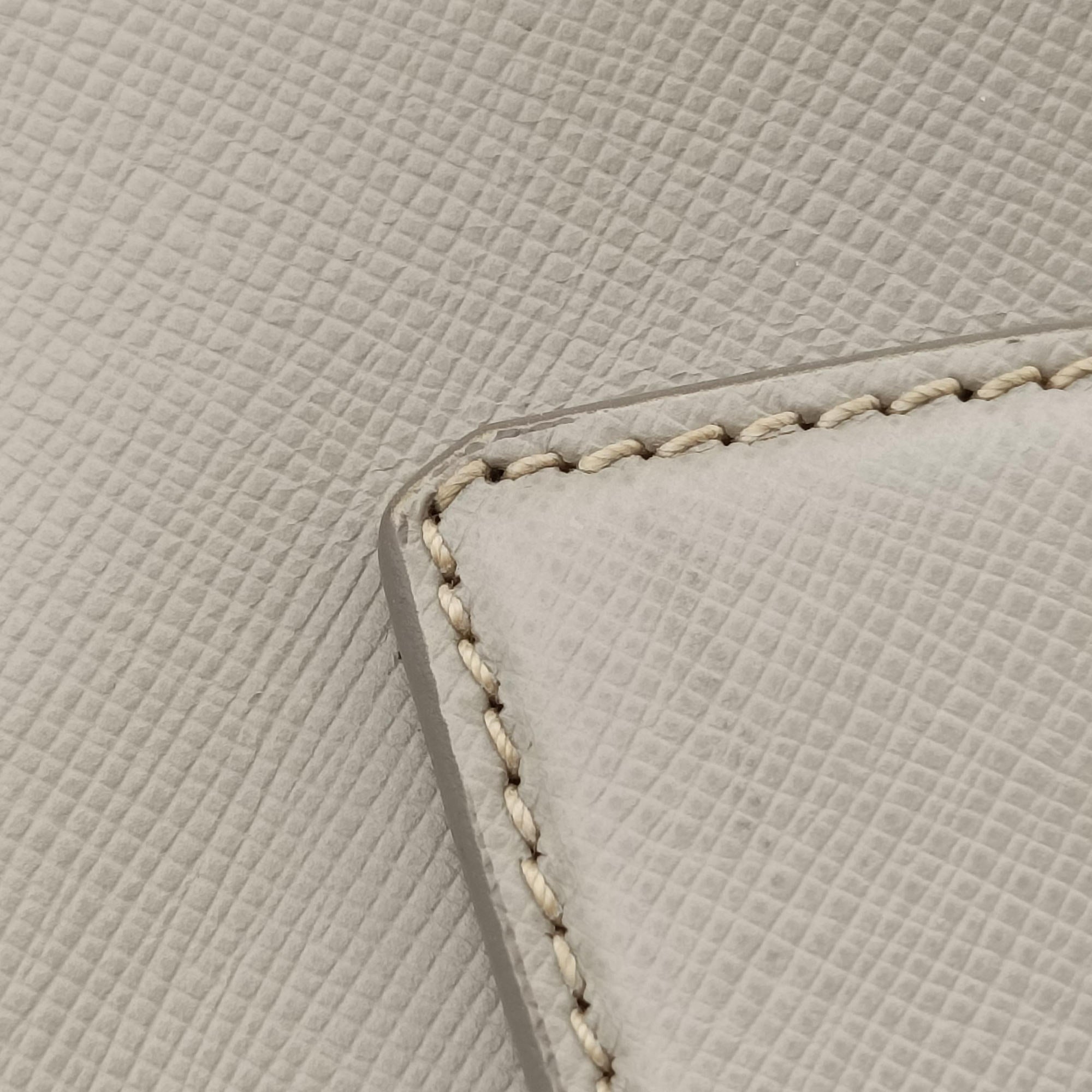 Galleria Beige SAFFIANO Leather BN1802 7 8ガレリア ベージュ サフィアーノレザー BN1802 7 8