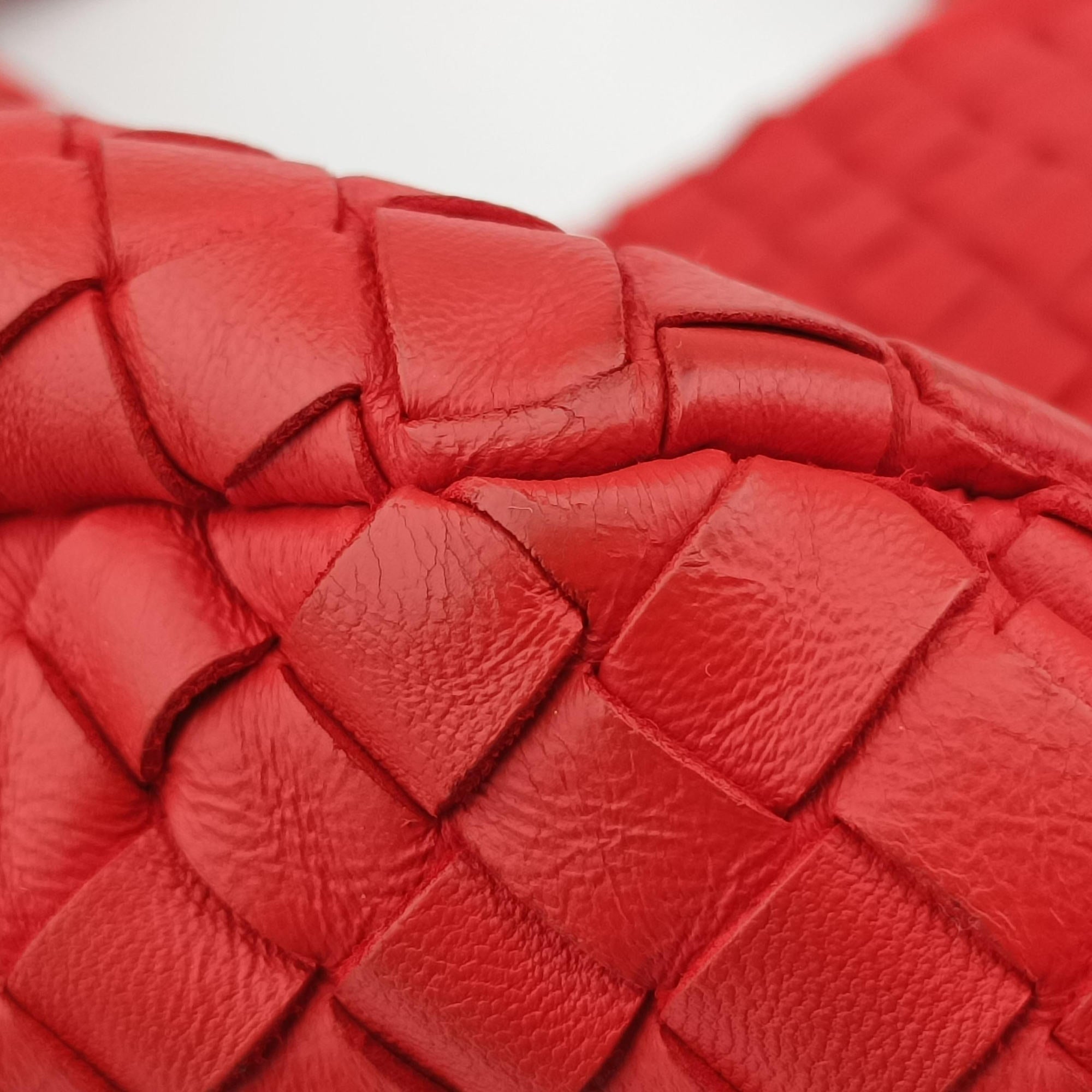 CAMPANA Intrecciato Red lambskin 125787 V0016 6576 EPEV 2011 510 Bカンパーナ イントレチャート レッド ラムスキン 125787 V0016 6576 EPEV 2011 510 B