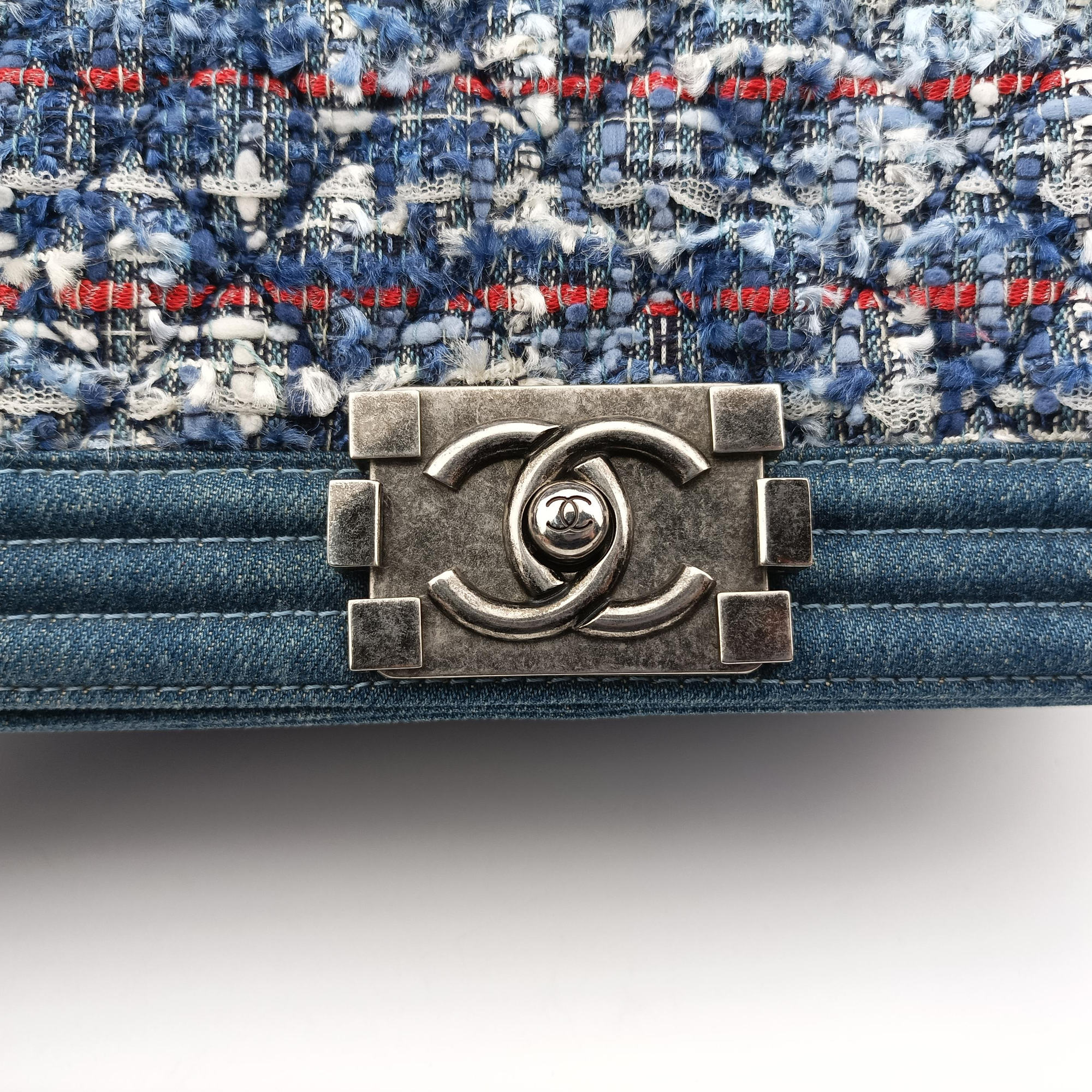 BOY CHANEL blue×Multicolour denim A67086 19096312ボーイシャネル ブルー×マルチカラー デニム A67086 19096312