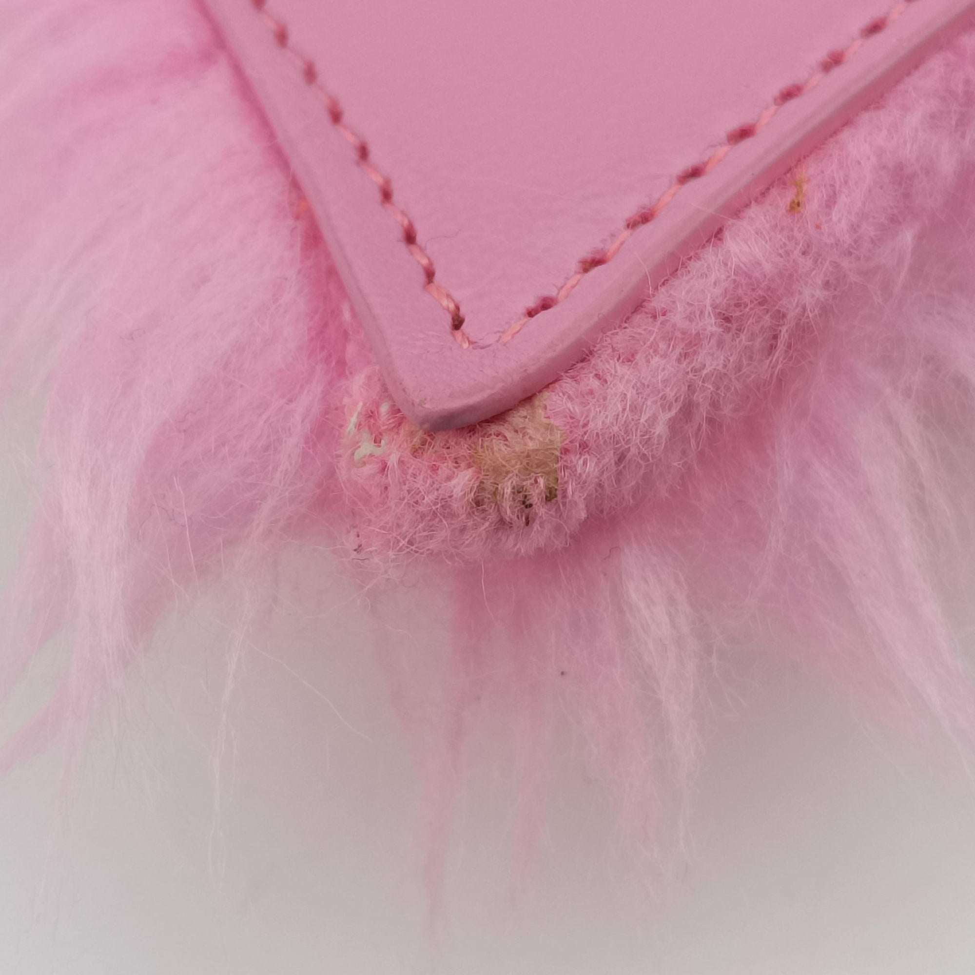 Hourglass Pink Faux fur 715153 5806.P.643888ダウンタウン ピンク フェイクファー 715153 5806.P.643888