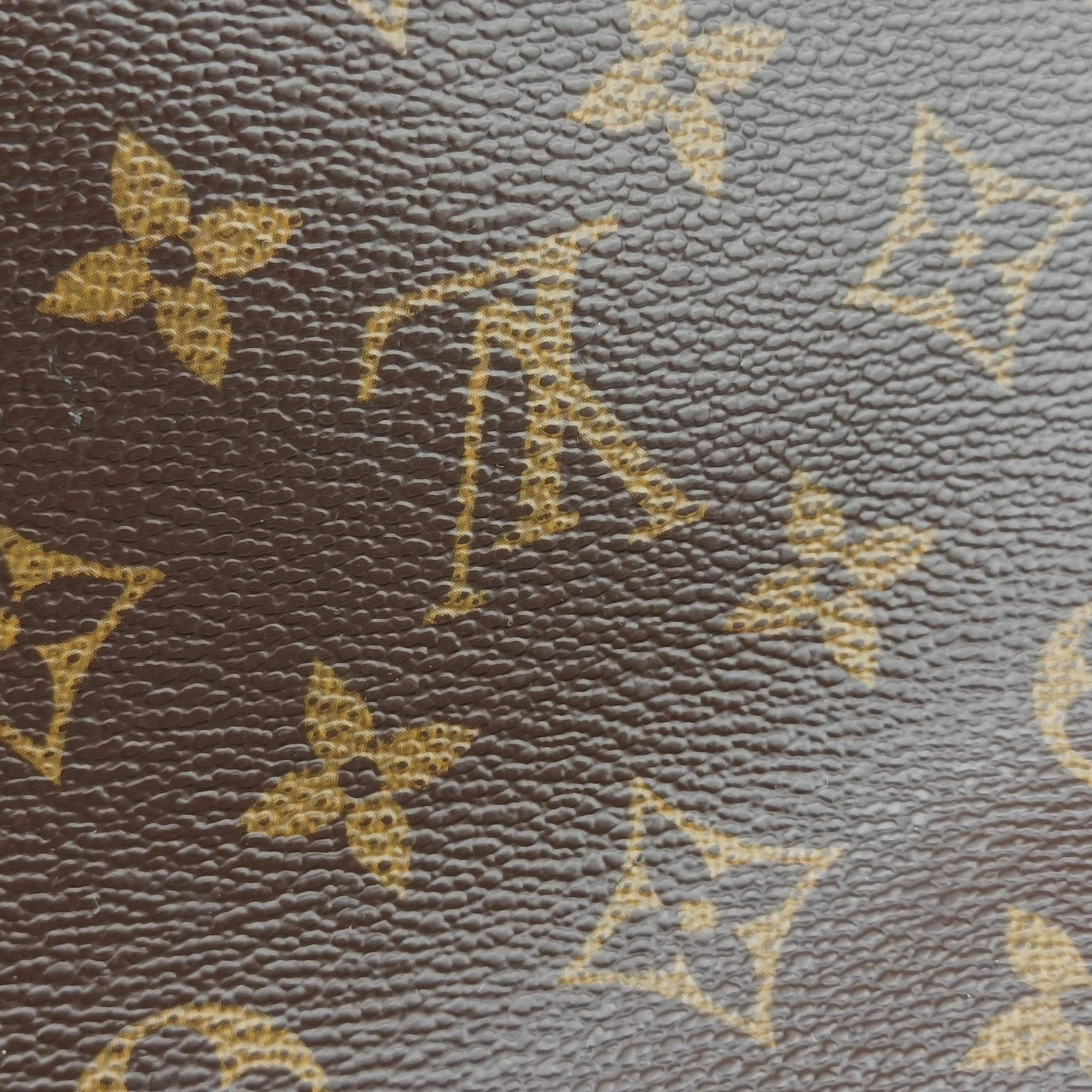 Abbesses Messenger MM brown Monogram canvas M97038 CA0151アベス メッセンジャーMM モノグラム/ブラウン モノグラムキャンバス M97038 CA0151