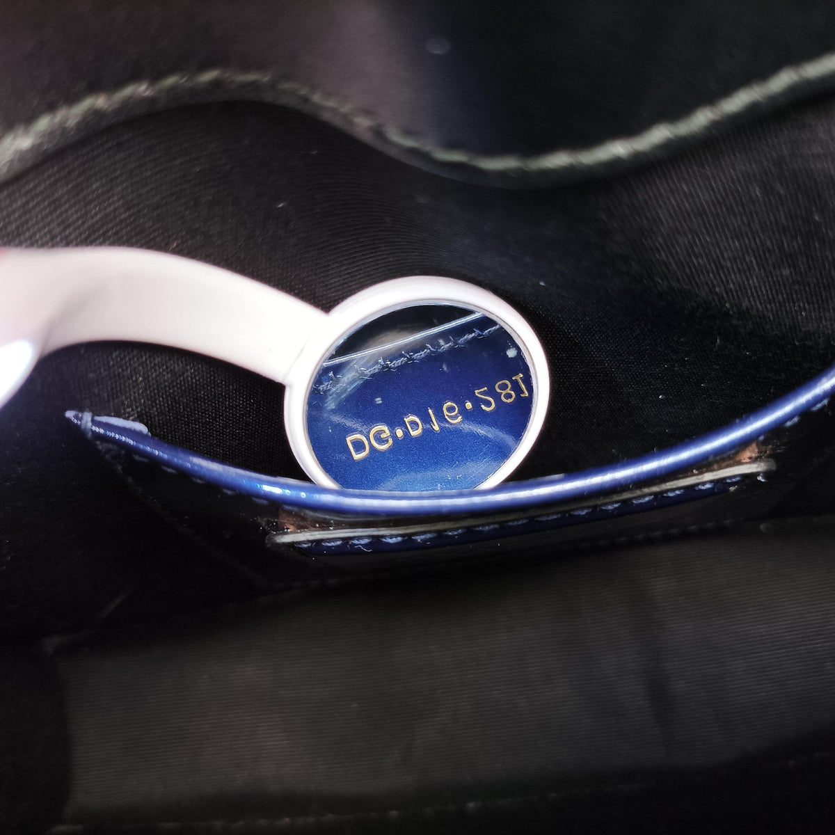 SERPENTI FOREVER Blue Patent DG.D16.281206セルペンティ フォーエバー ブルー パテント DG.D16.281206