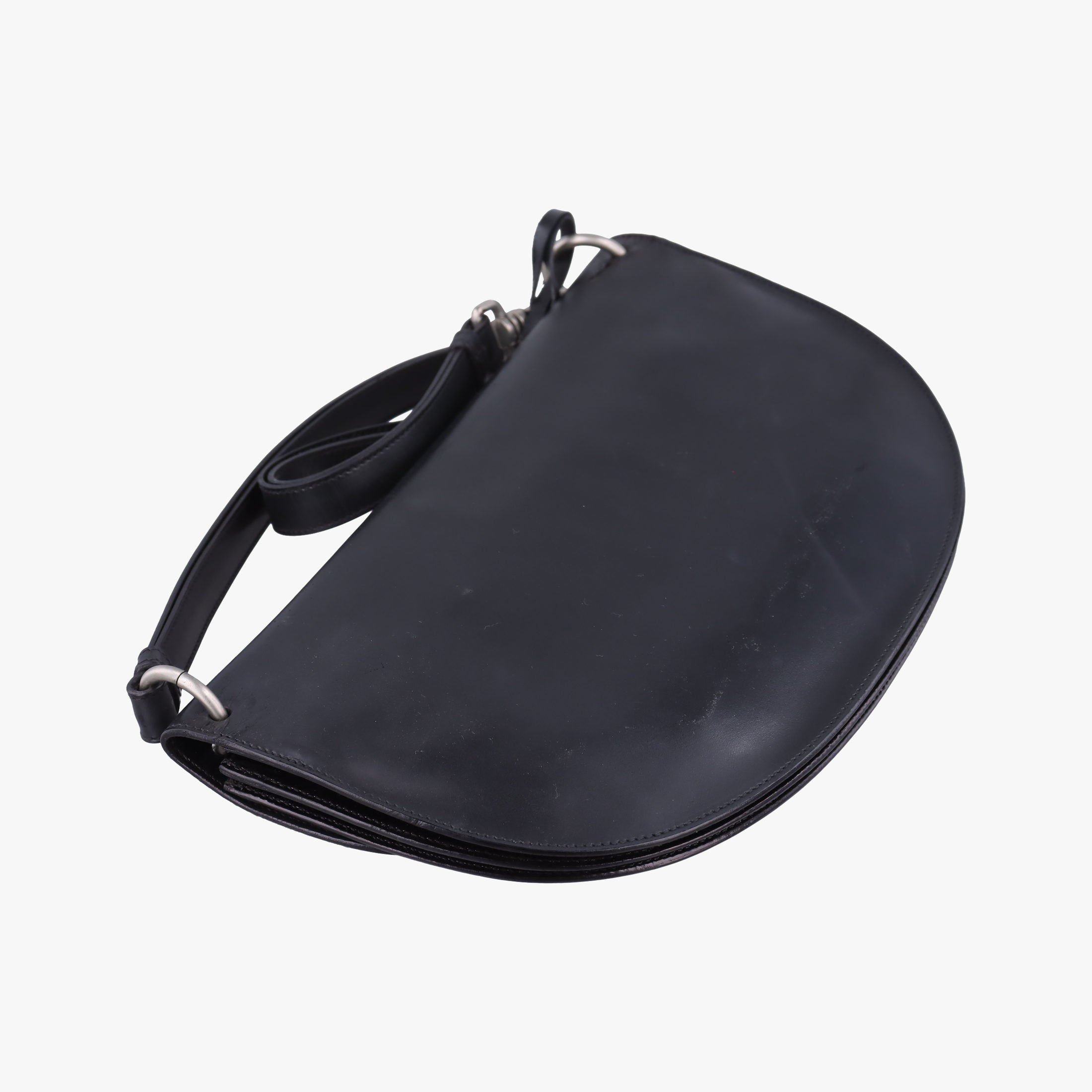 Half Moon Flap Black Leather B11231 145ハーフムーン フラップ ブラック レザー B11231 145