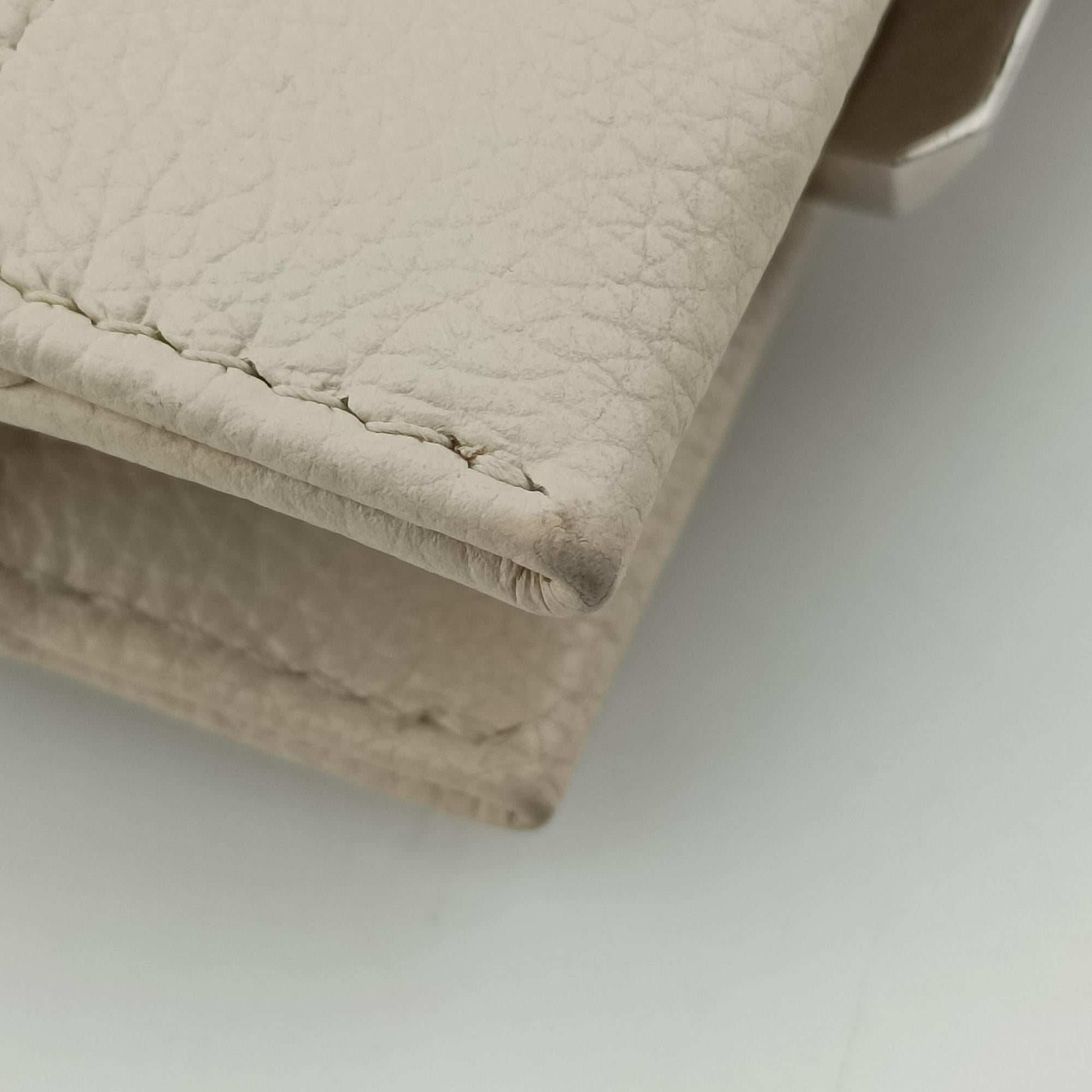 Zumi White Leather 564714 D028294404ズゥミ ホワイト レザー 564714 D028294404