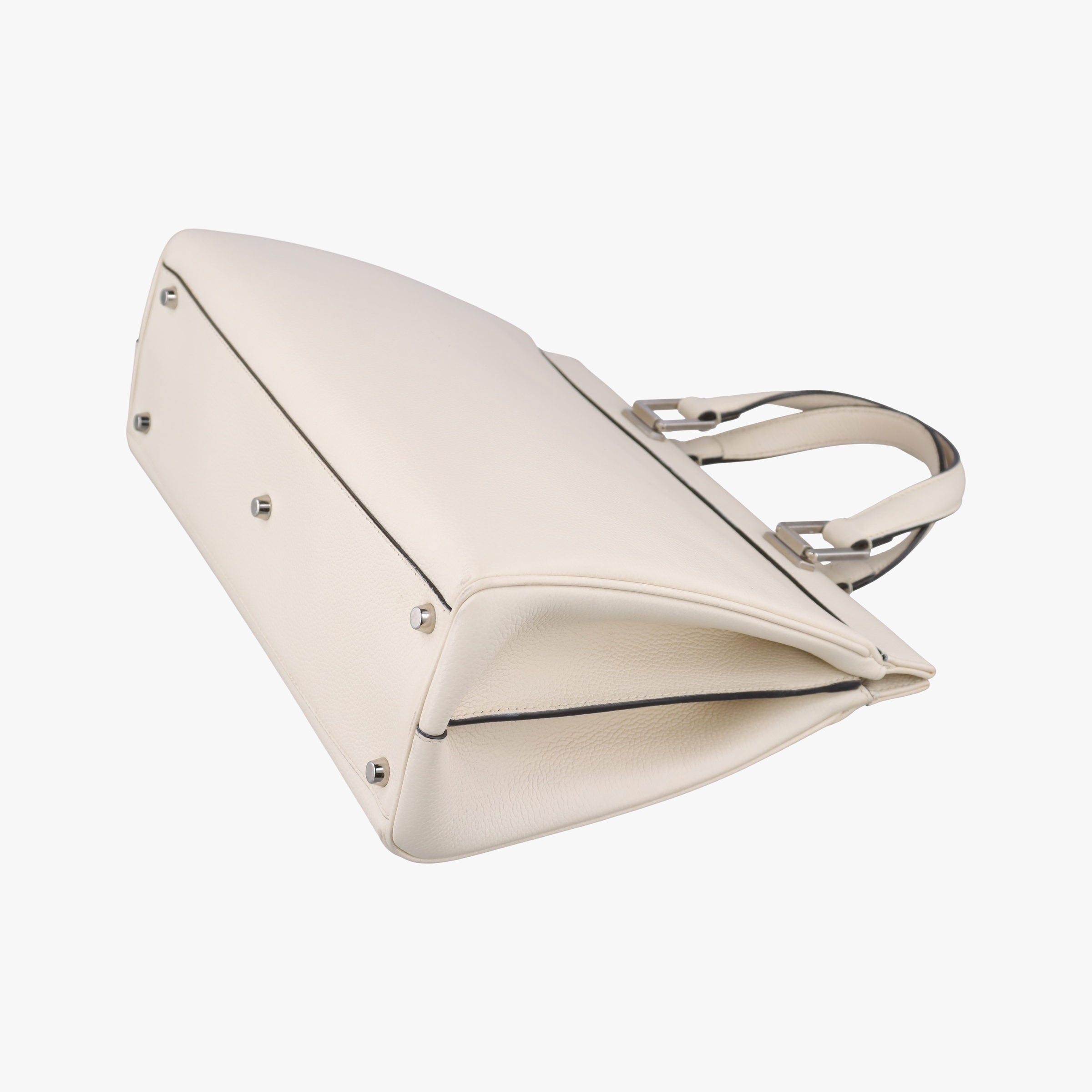 Zumi White Leather 564714 D028294404ズゥミ ホワイト レザー 564714 D028294404