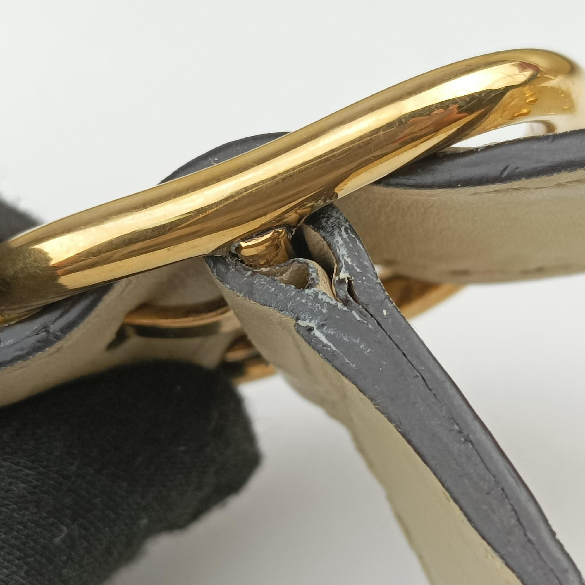 Snaffle Bit ivory Leather 263955 F8790590スナッフルビット アイボリー レザー 263955 F8790590
