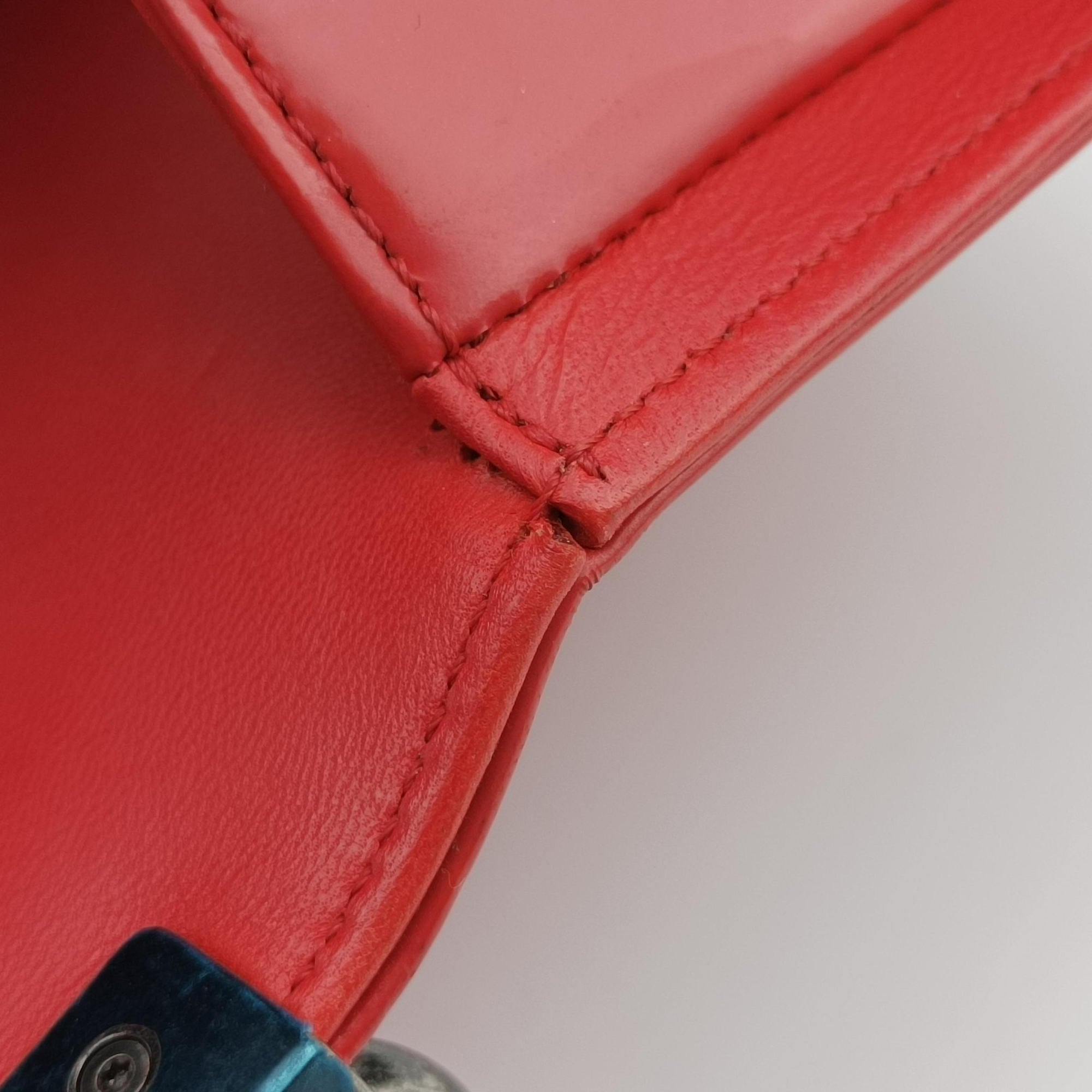 BOY CHANEL Red Leather A67086 21476168ボーイシャネル レッド レザー A67086 21476168