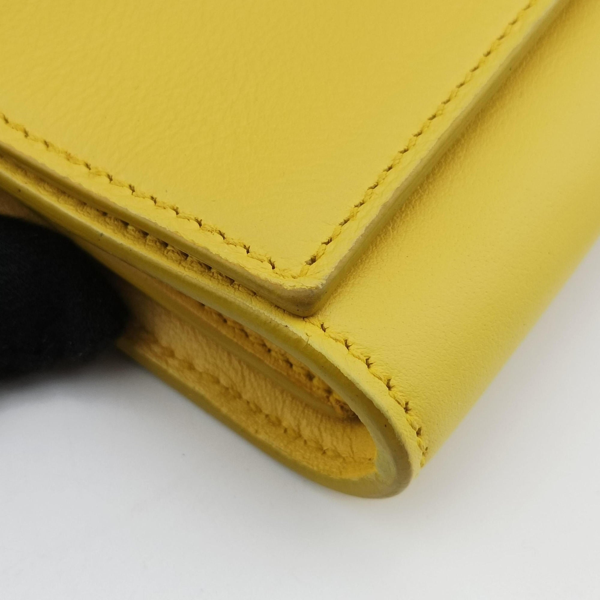 ChYc Mini Y Line Classic Cabasique WOC Yellow Leather 311215 311215.529258Yライン イエロー レザー 311215 311215.529258