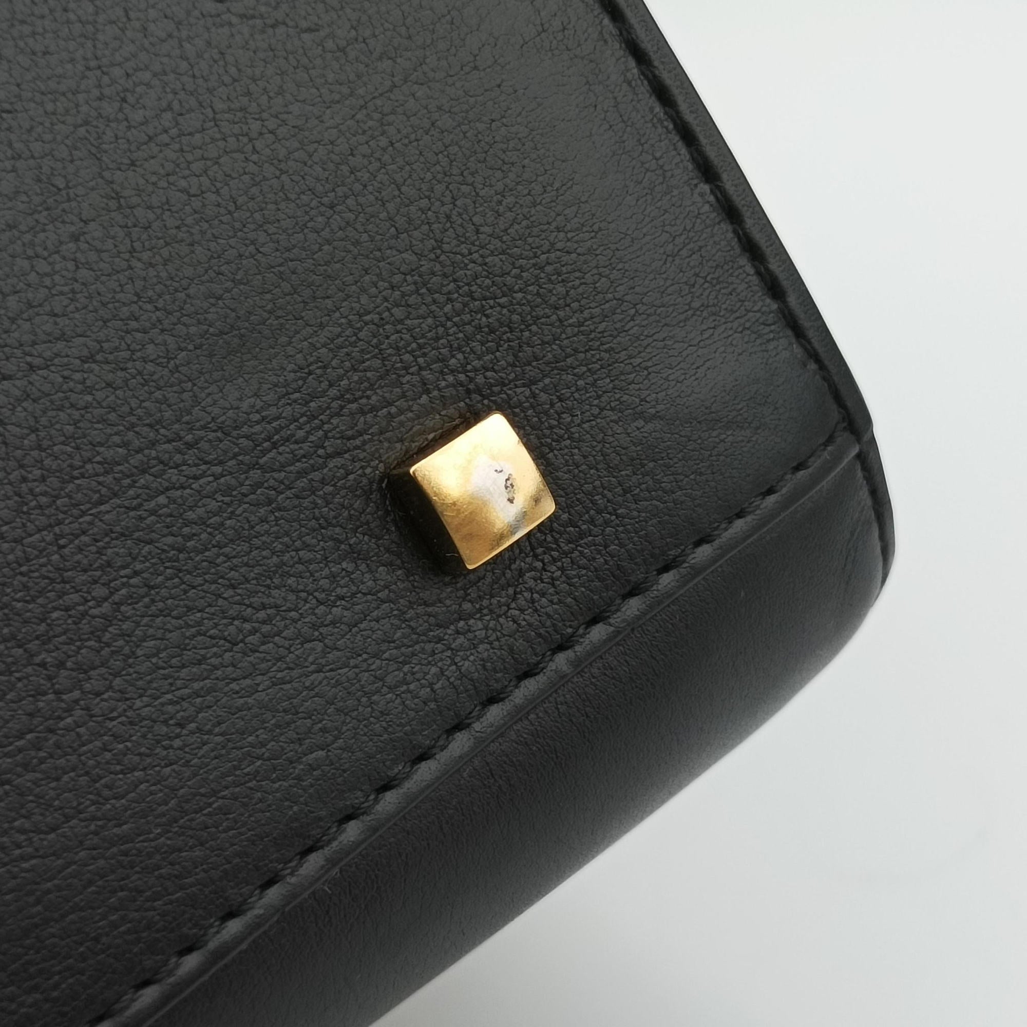 Tampete Black Leather タンペート ブラック レザー