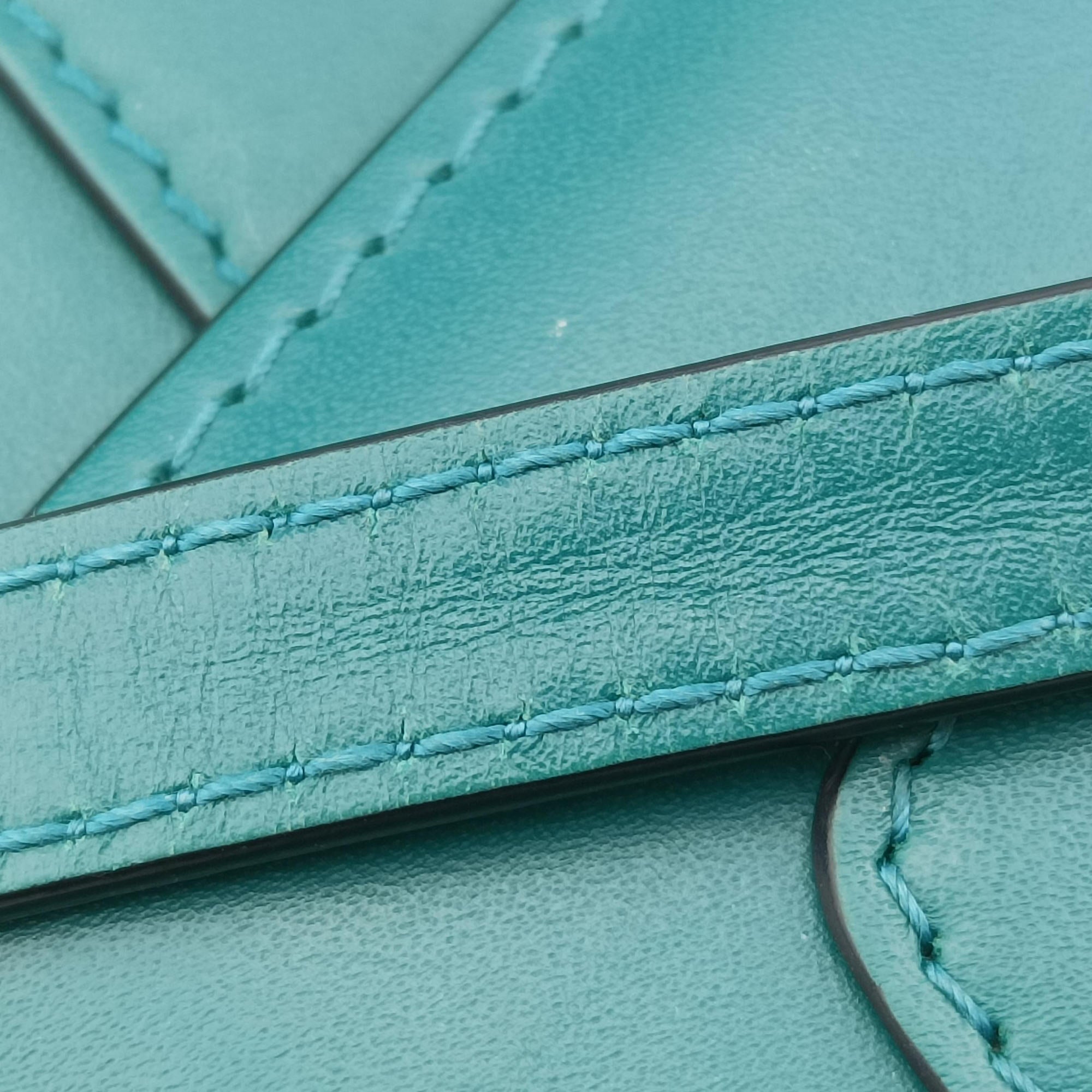 SERPENTI FOREVER Green Leather AC.G19.38065セルペンティ フォーエバー グリーン レザー AC.G19.38065