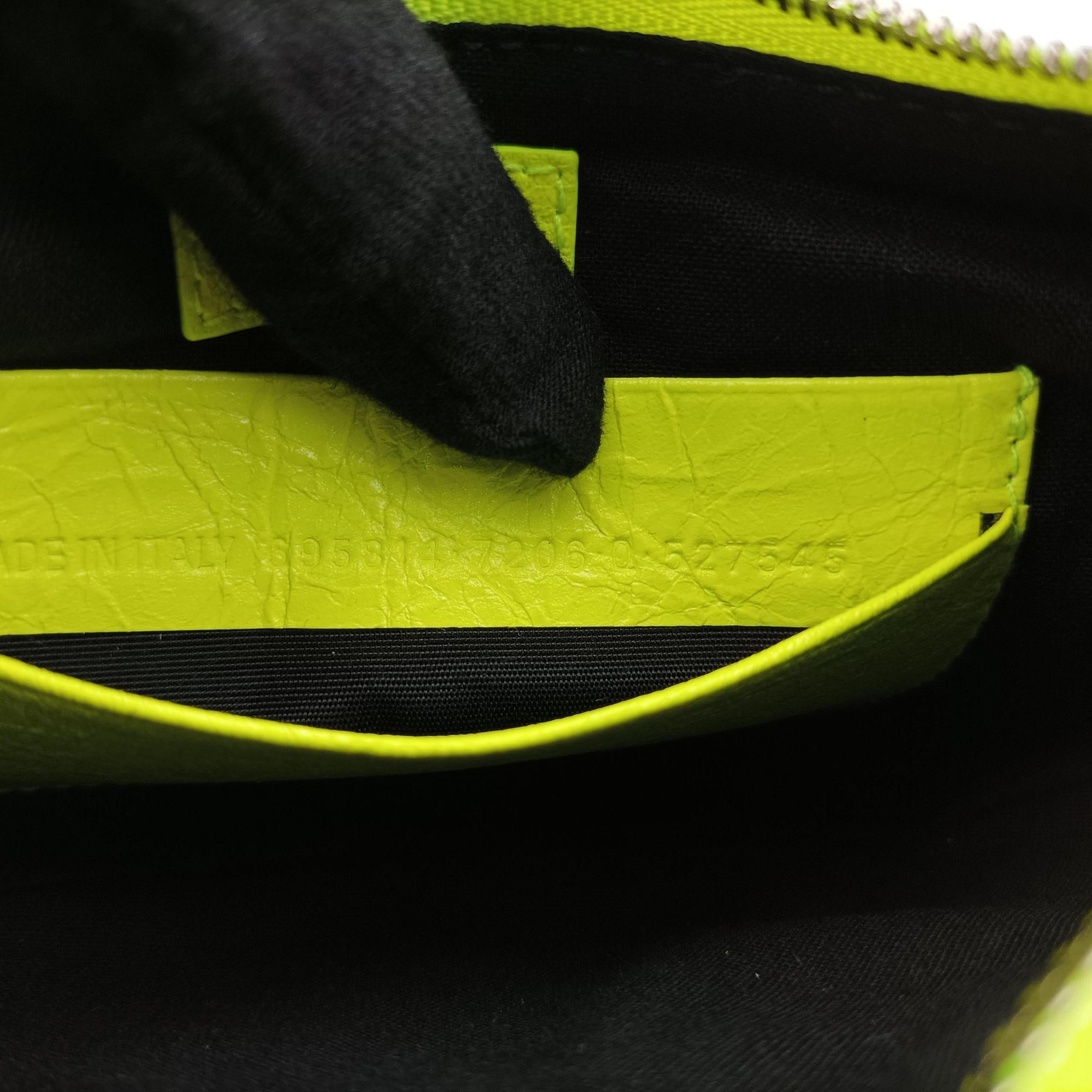 Le Cagole Green lambskin 695814.7206.Q.527545ルカゴール グリーン ラムスキン 695814.7206.Q.527545