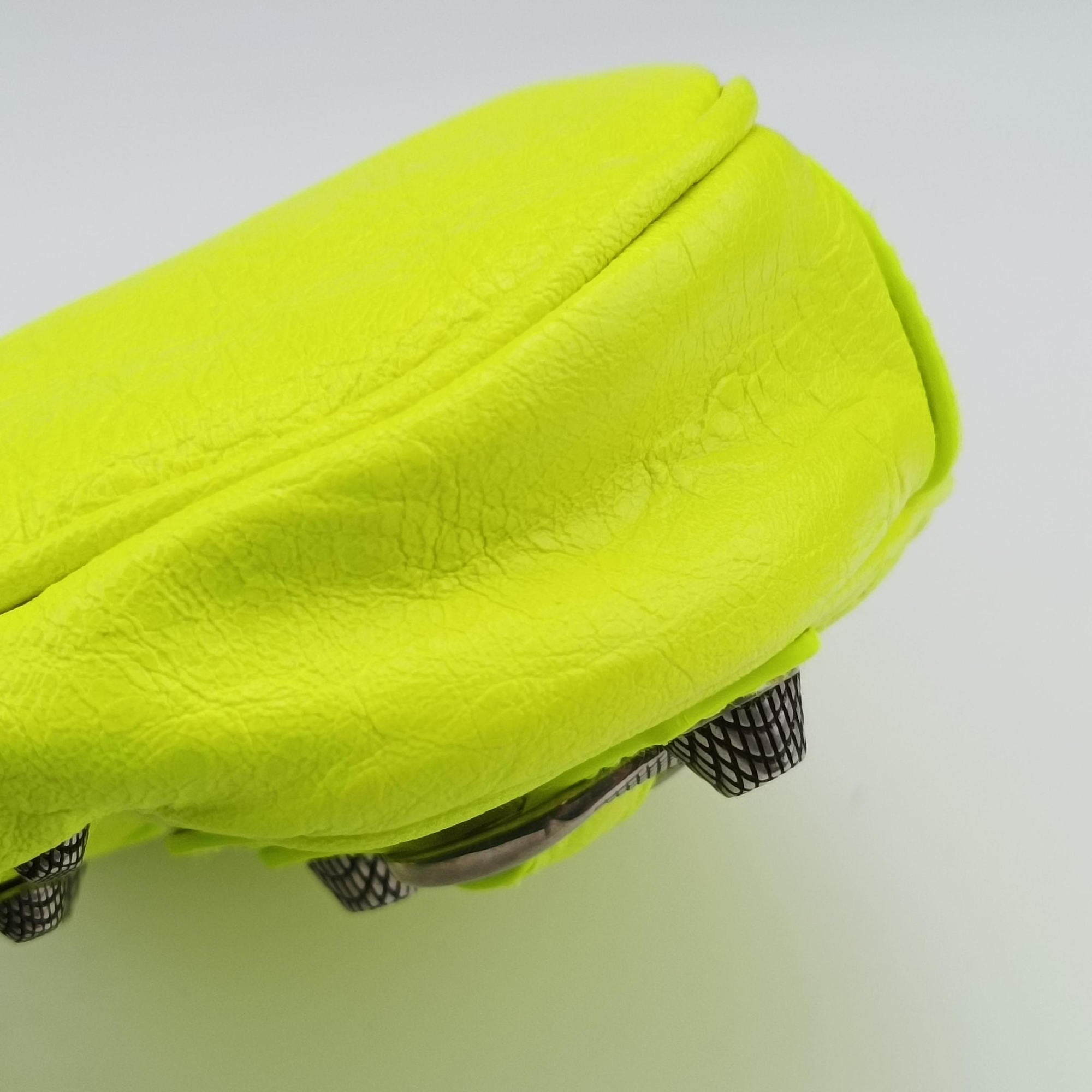 Le Cagole Green lambskin 695814.7206.Q.527545ルカゴール グリーン ラムスキン 695814.7206.Q.527545