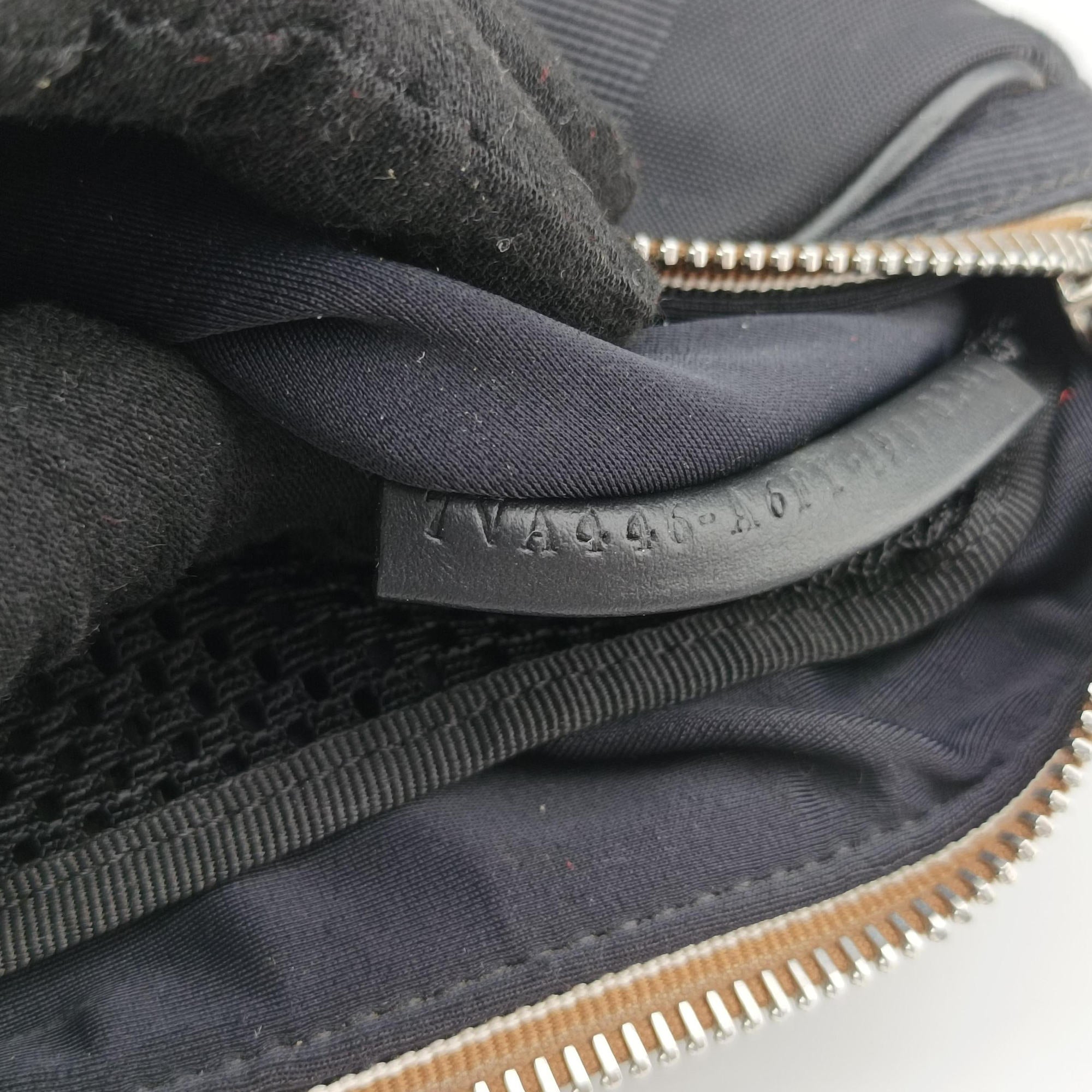 Pecan AMOR Logo Black canvas 7VA446 7VA446-A6FY-198-8241ペカン アモーレ ロゴ ブラック キャンバス 7VA446 7VA446-A6FY-198-8241