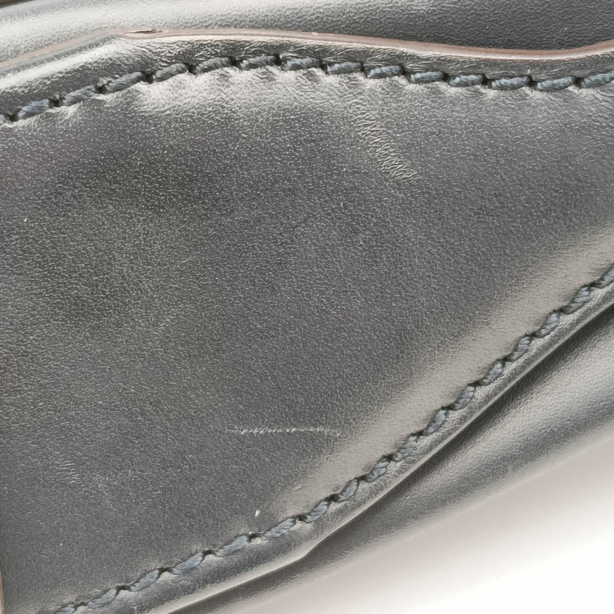 MessengerBlackLeatherH8517592メッセンジャーブラック レザーH8517592