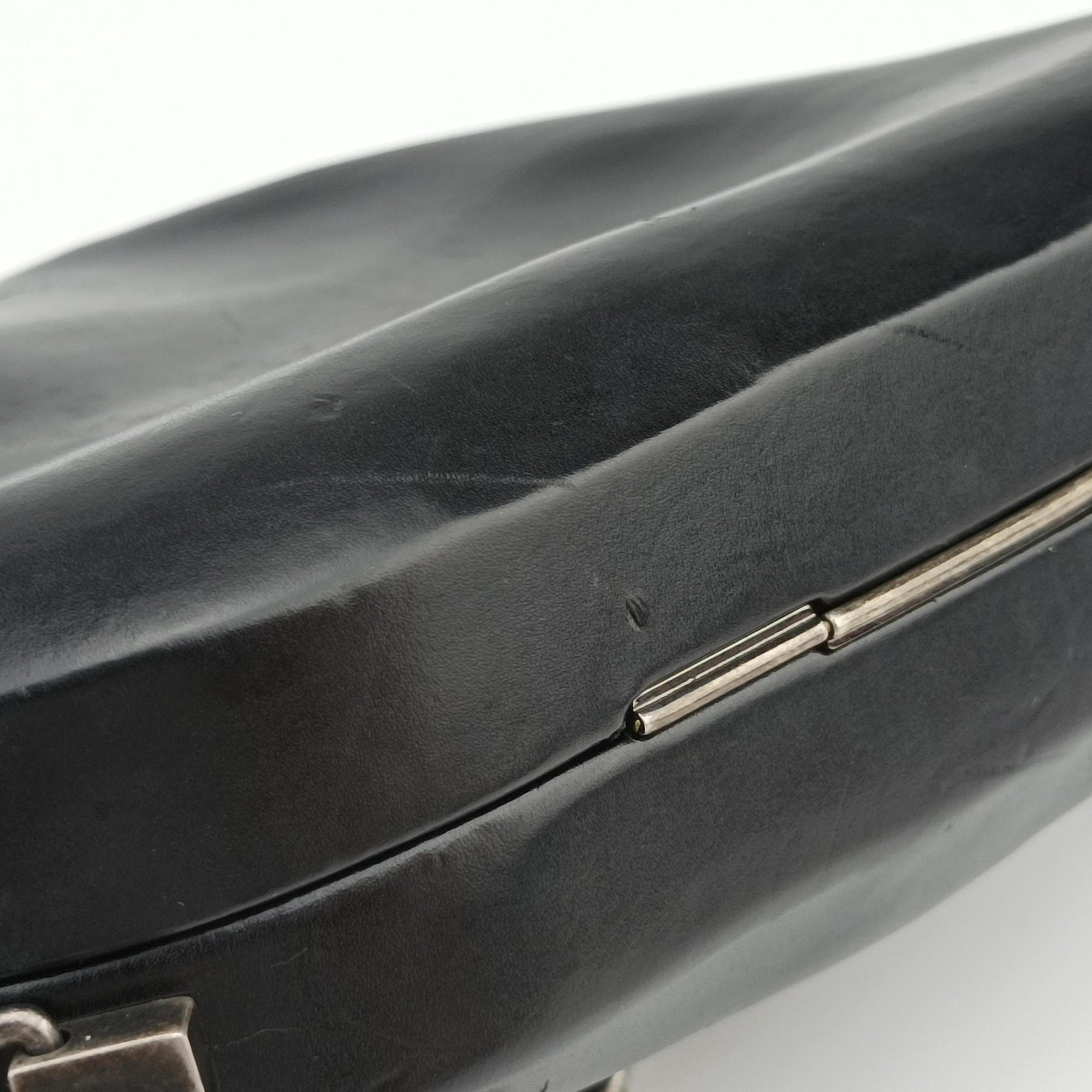 Love box heart Black Leather 564323 BCI564323.0319ラブボックス ハート型 ブラック レザー 564323 BCI564323.0319