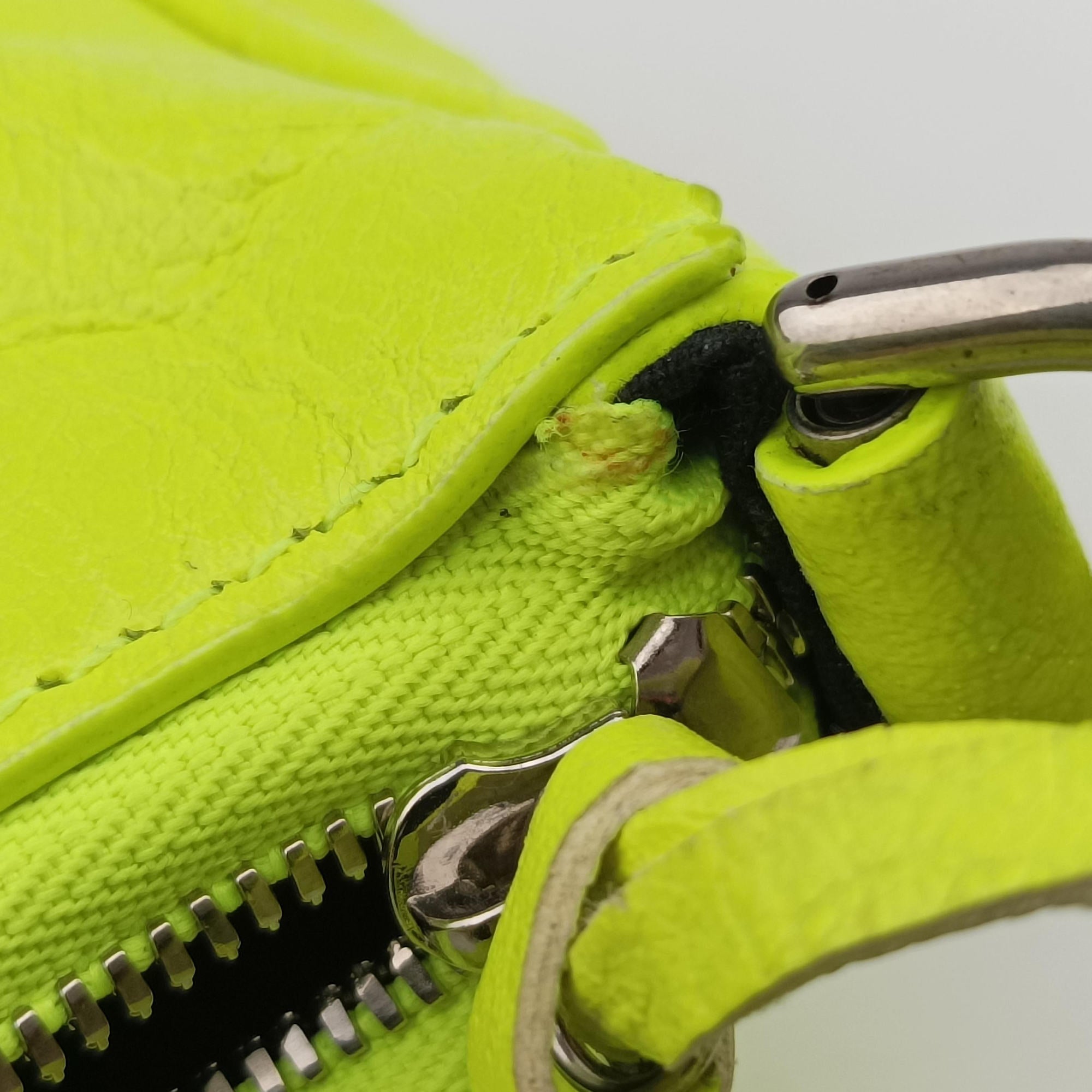 Le Cagole Green lambskin 605814-7206.R.493075ルカゴール グリーン ラムスキン 605814-7206.R.493075