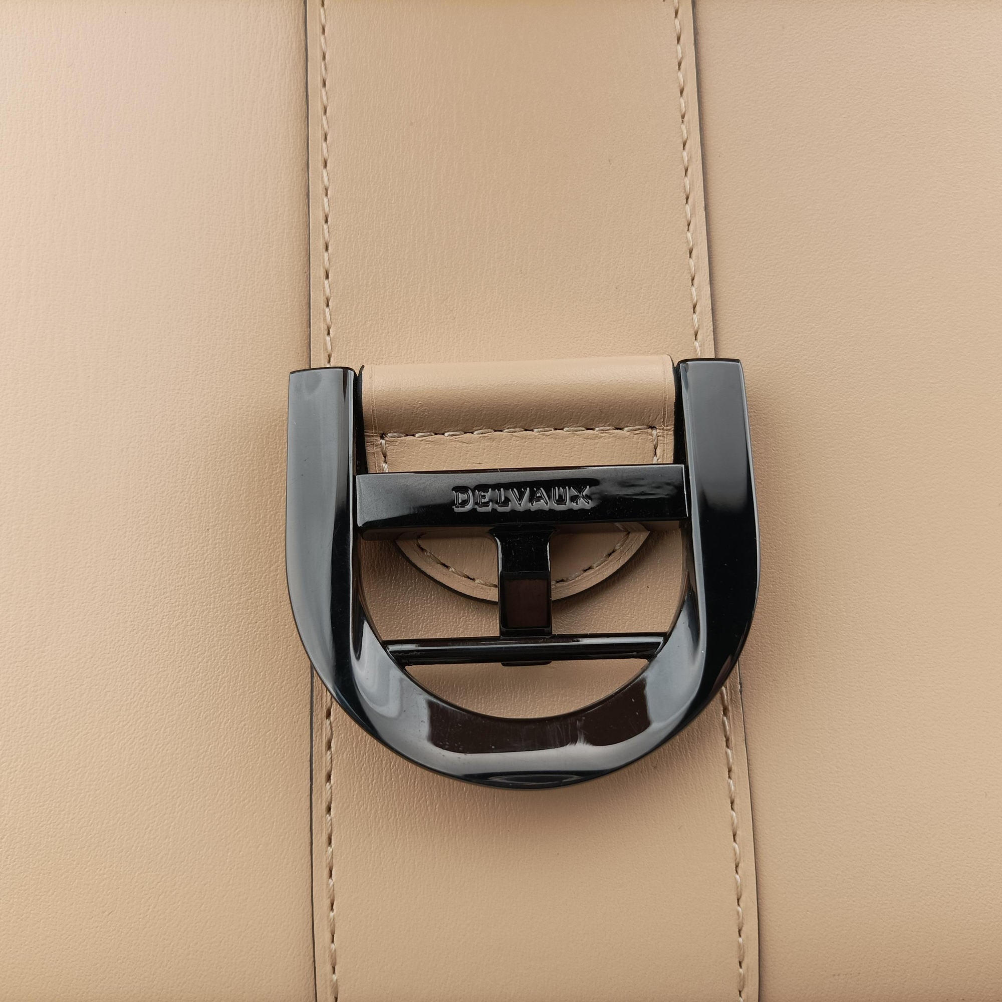 Brillant Beige Leather FO4Hブリリアント ベージュ レザー FO4H