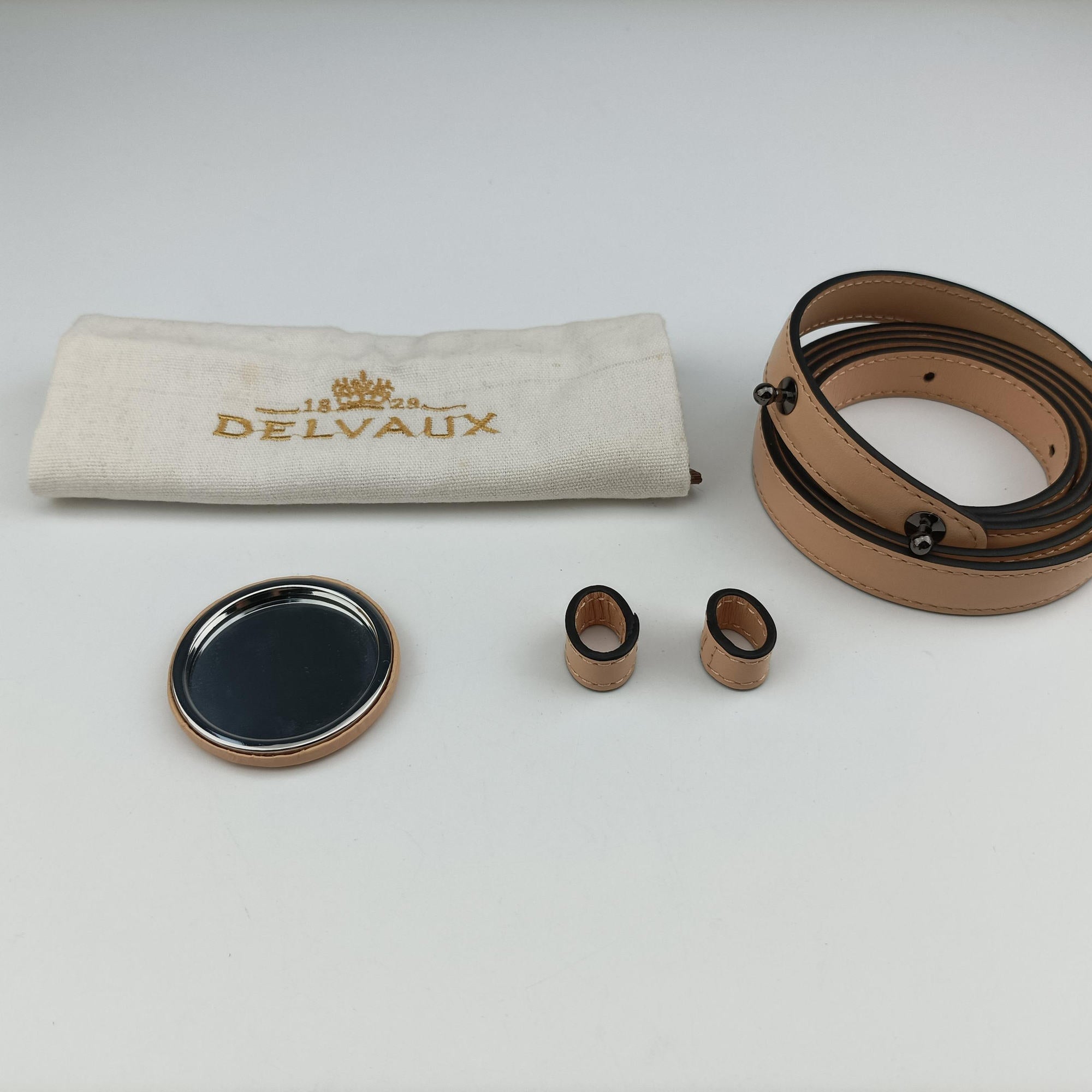 Brillant Beige Leather FO4Hブリリアント ベージュ レザー FO4H