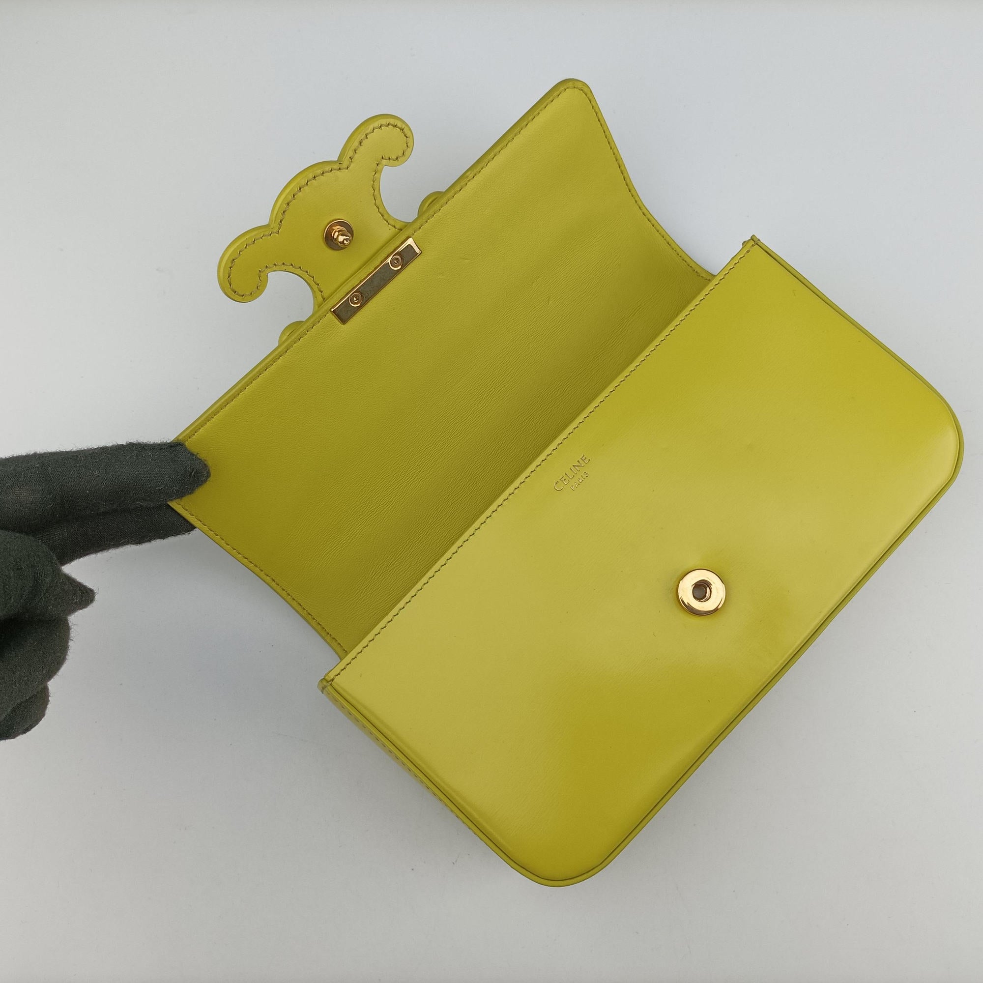 Triomphe Chain Yellow Leather U-LM-6211トリオンフチェーン イエロー レザー U-LM-6211