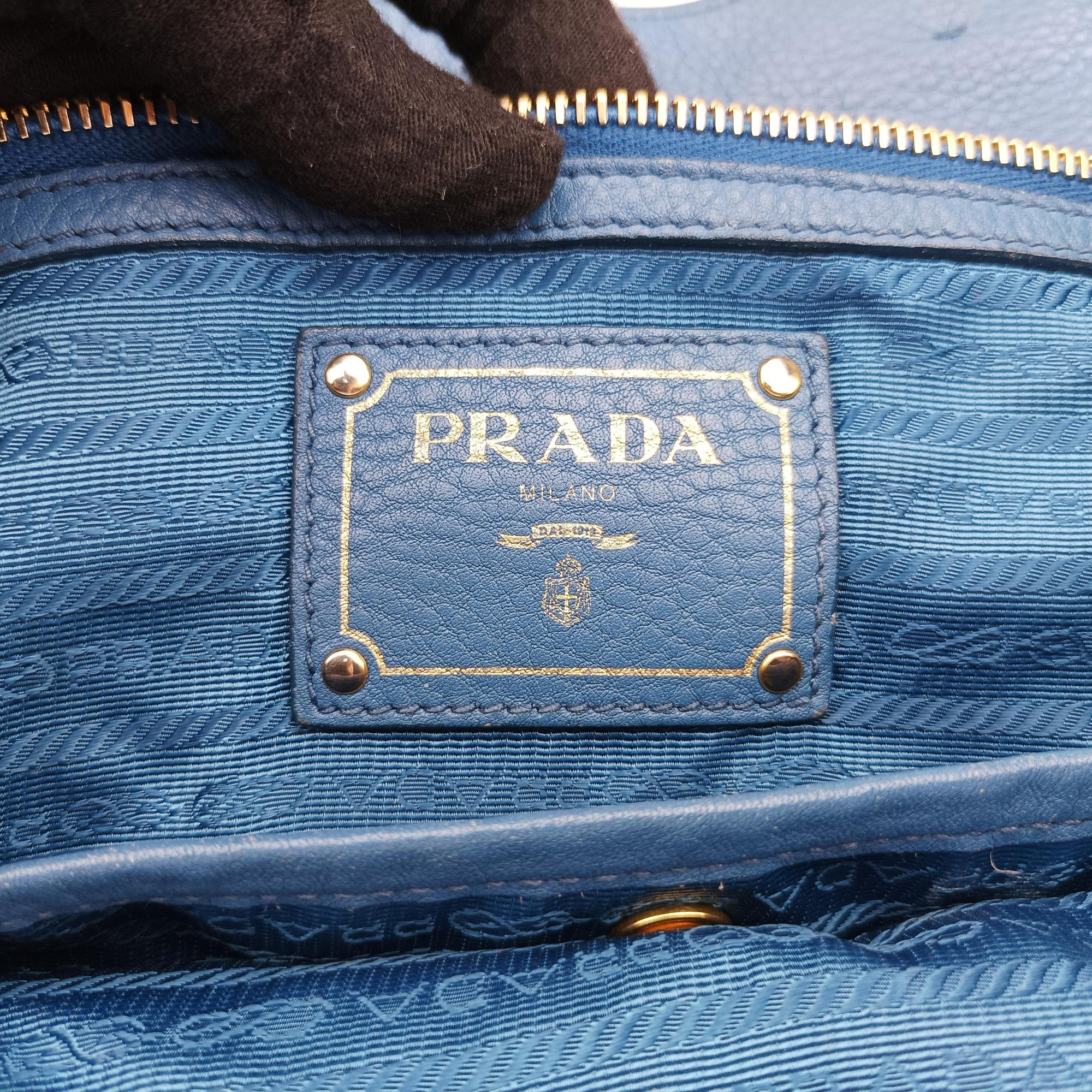 Vitello Phoenix Blue Leather BN1713 102ヴィテロ フェニックス ブルー レザー BN1713 102
