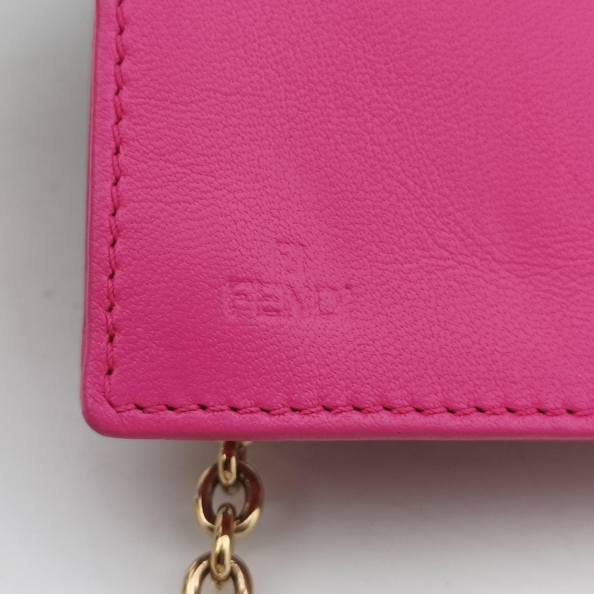 Embossed Logo Rose Leather 8M0219 2401-8M0219-YMY-089エンボス ロゴ ローズ レッド レザー 8M0219 2401-8M0219-YMY-089