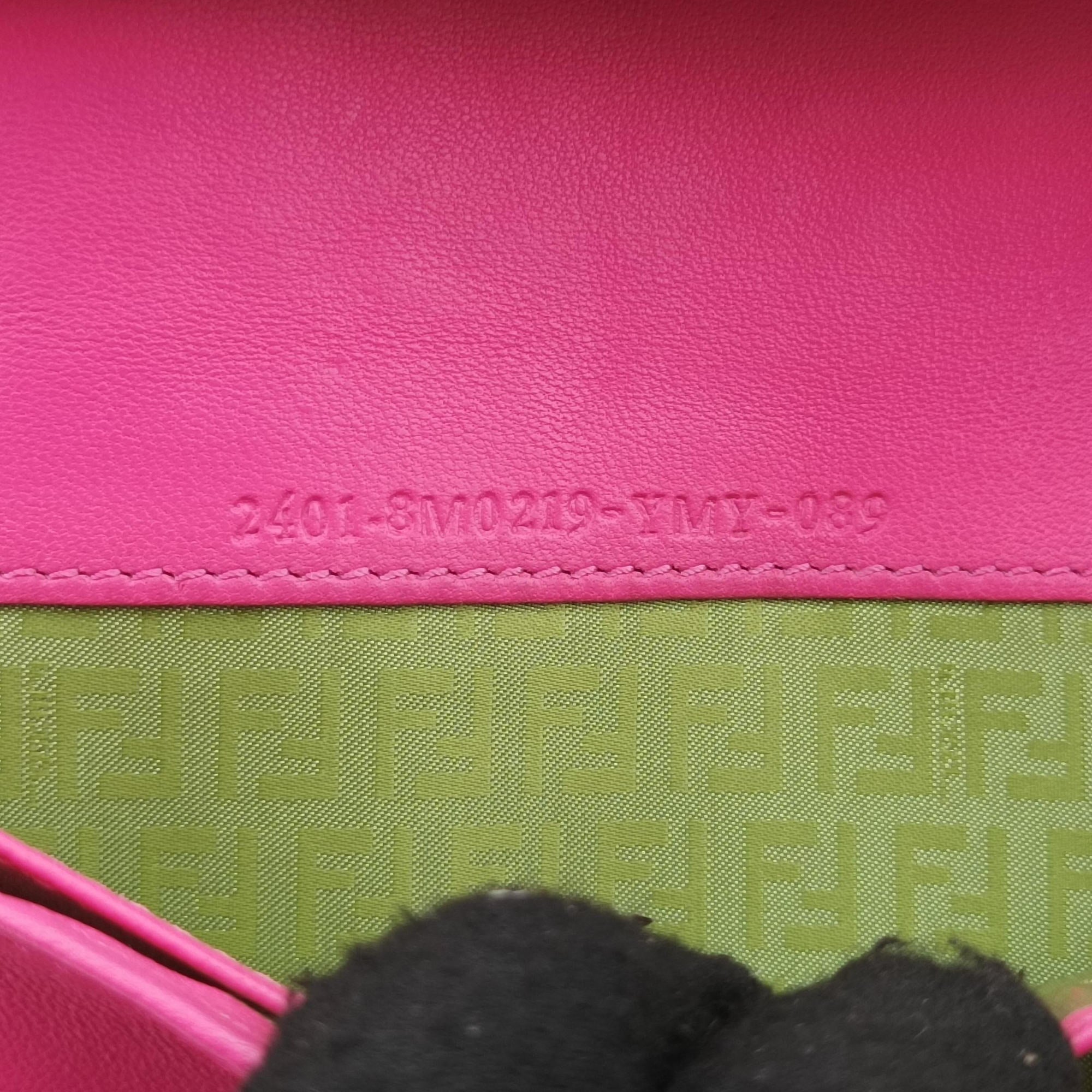 Embossed Logo Rose Leather 8M0219 2401-8M0219-YMY-089エンボス ロゴ ローズ レッド レザー 8M0219 2401-8M0219-YMY-089