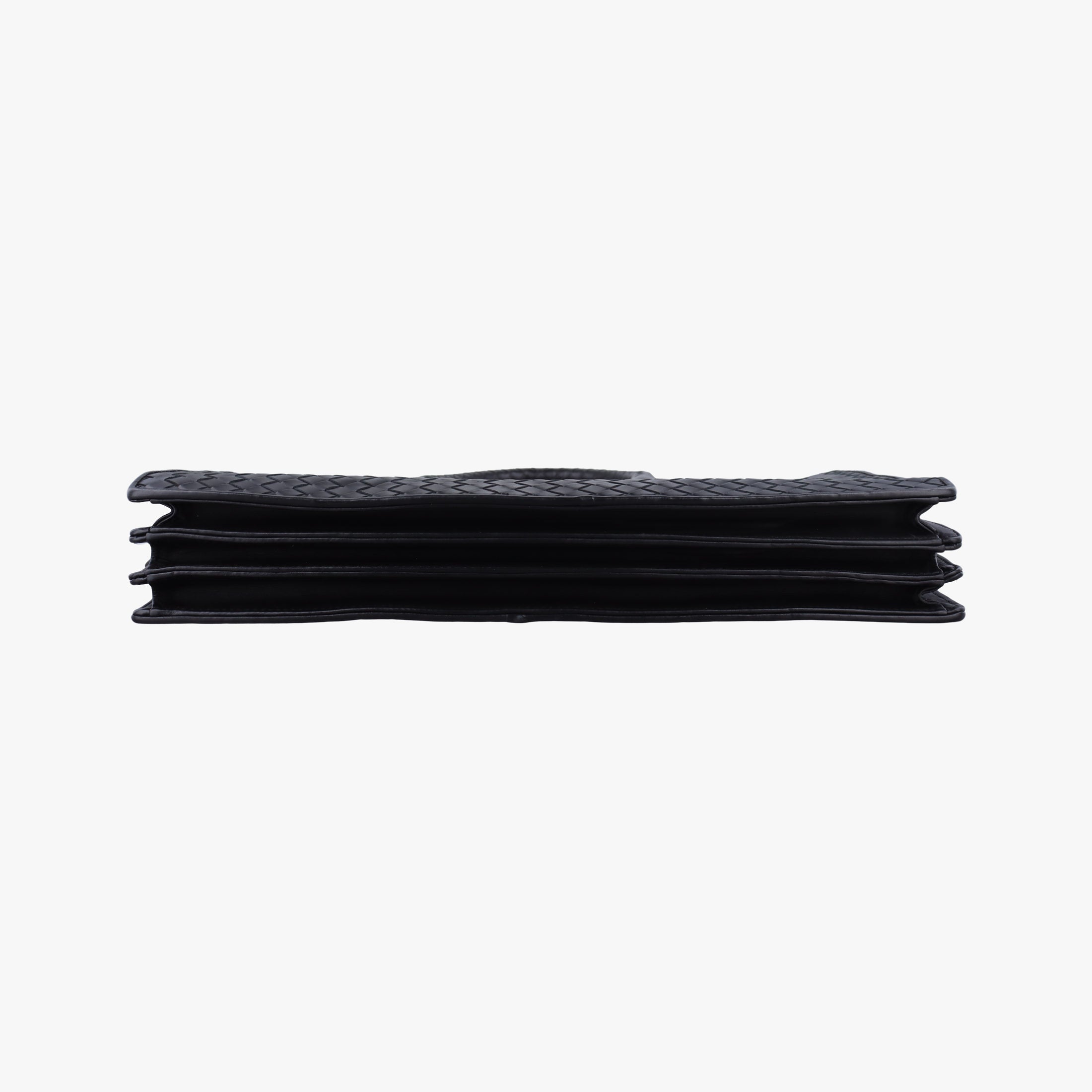 Intrecciato Black lambskin B00613120Nイントレチャート ブラック ラムスキン B00613120N