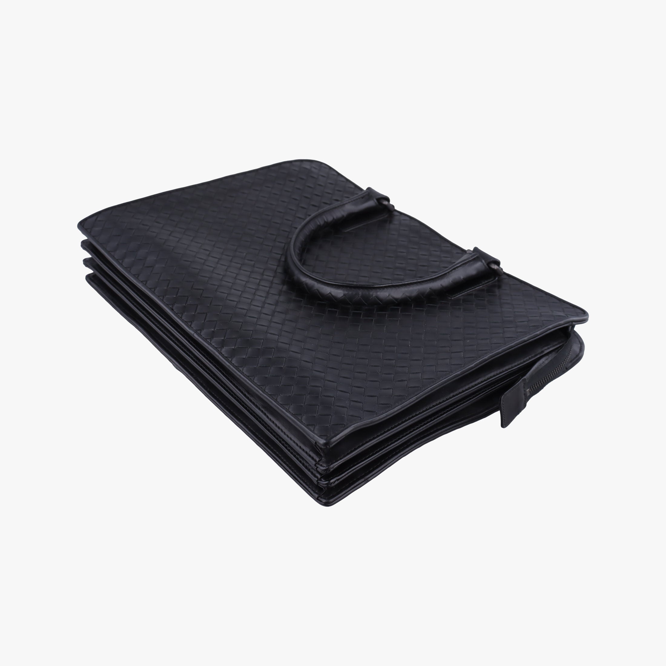 Intrecciato Black lambskin B00613120Nイントレチャート ブラック ラムスキン B00613120N