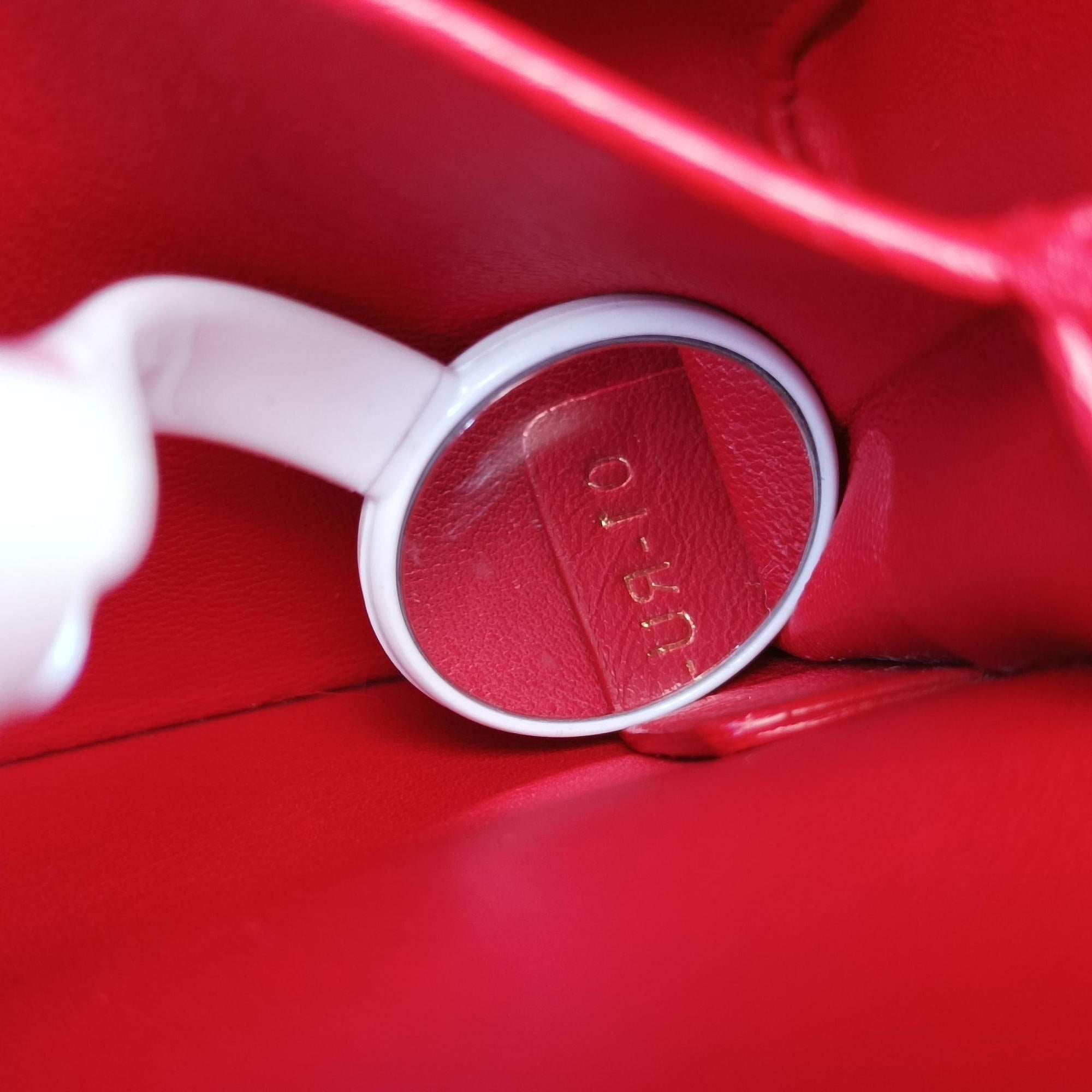 30 MONTAIGNE Red Leather 01-RU-019930モンテーニュ レッド レザー 01-RU-0199