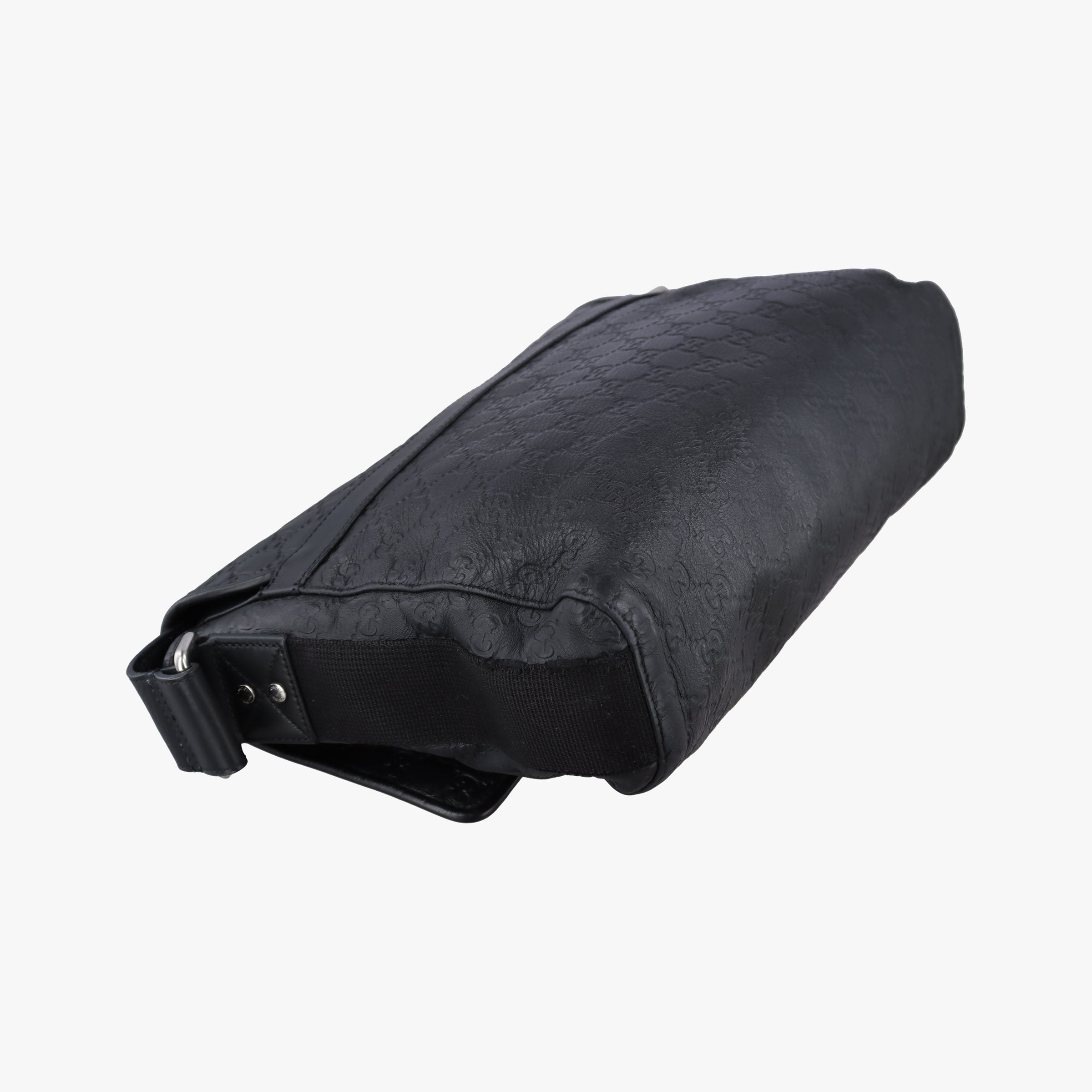 Guccissima Rubber Messenger Black Leather 246067 Lot number unknownグッチシマ ラバー メッセンジャー ブラック レザー 246067 製番不明