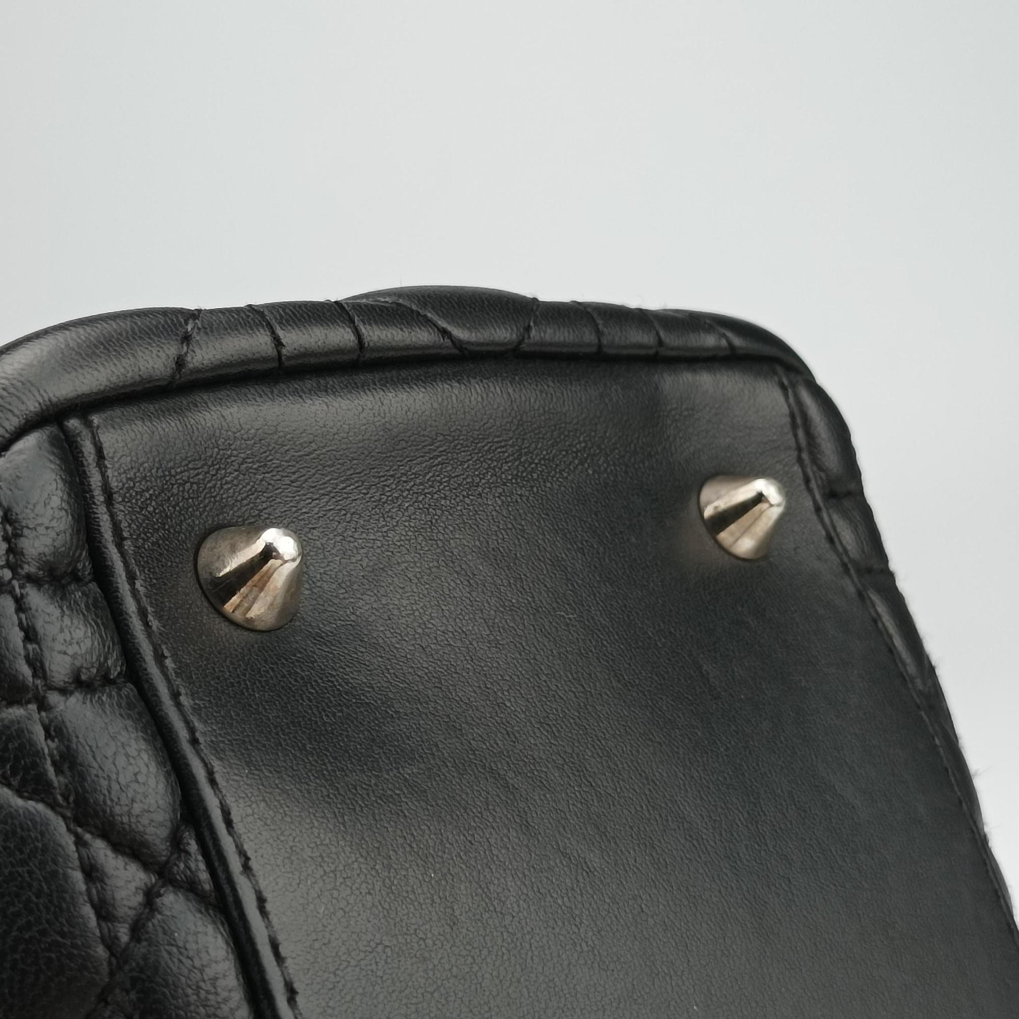 Lady Dior Black lambskin 02-MA-1028レディディオール ブラック ラムスキン 02-MA-1028