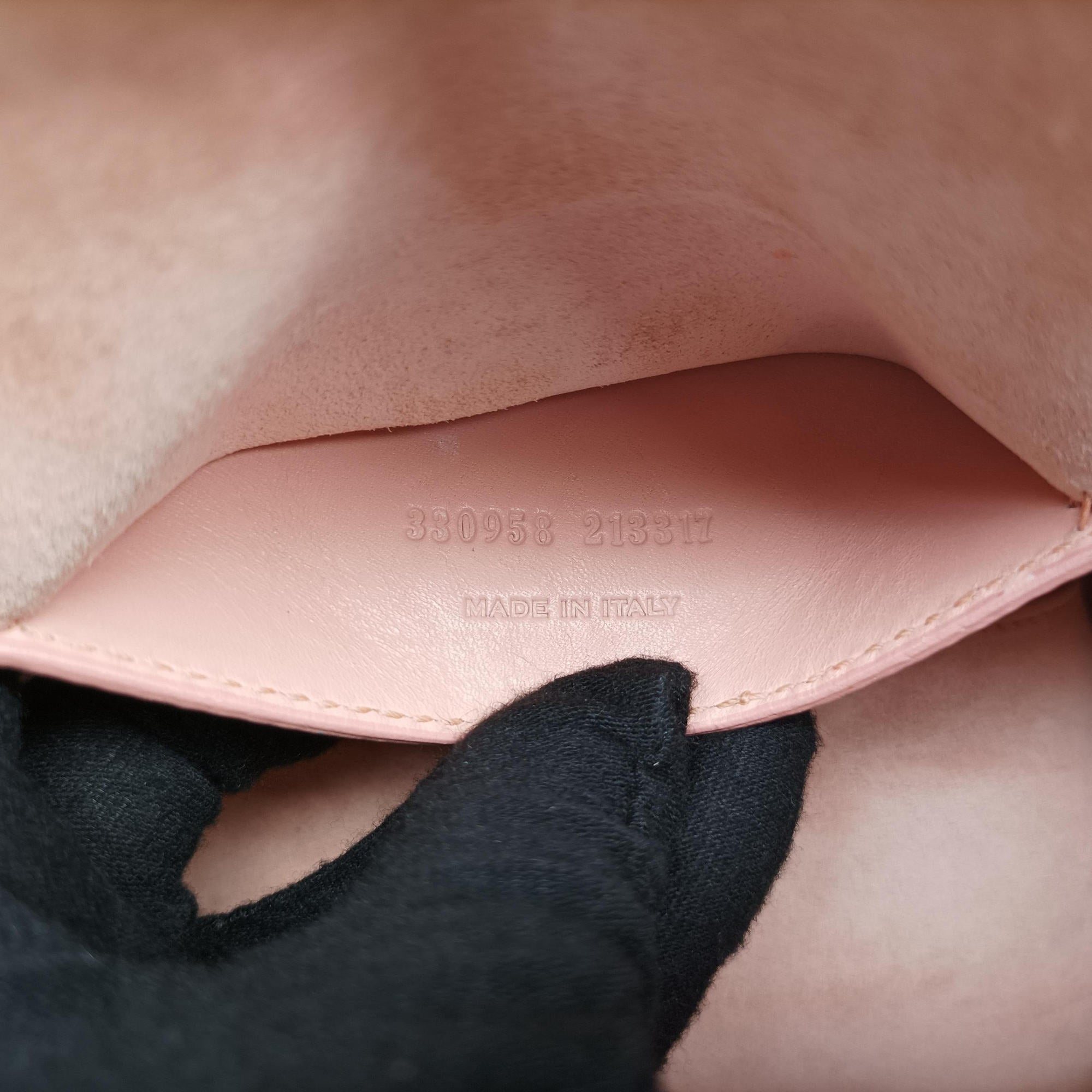 CLASSIC BABY DUFFLE Pink Leather 330958 330958 213317クラシック ベイビーダッフル ピンク レザー 330958 330958 213317