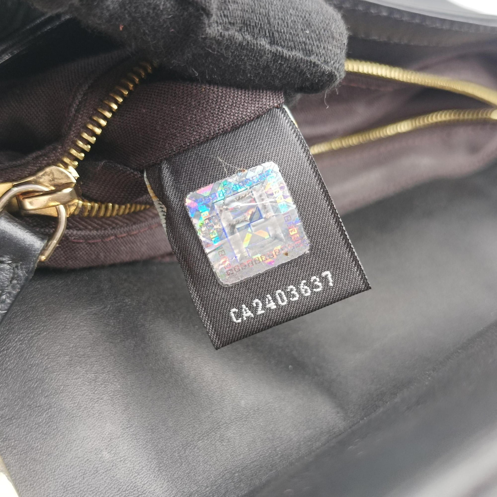 Baguette Chain Flap Black Leather 8BT139 8BT139-A09 128-2566マンマバケット ブラック レザー 8BT139 8BT139-A09 128-2566
