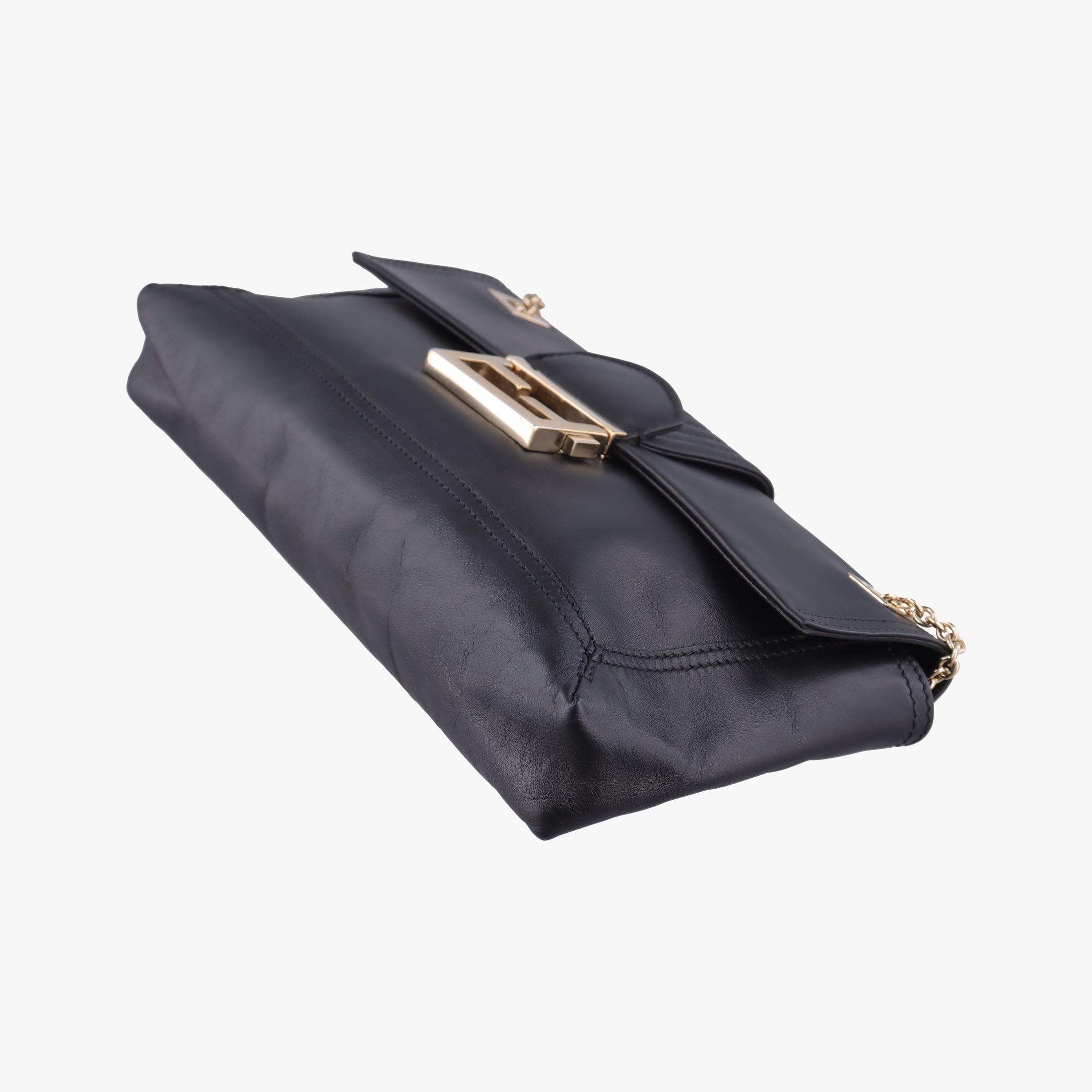 Baguette Chain Flap Black Leather 8BT139 8BT139-A09 128-2566マンマバケット ブラック レザー 8BT139 8BT139-A09 128-2566