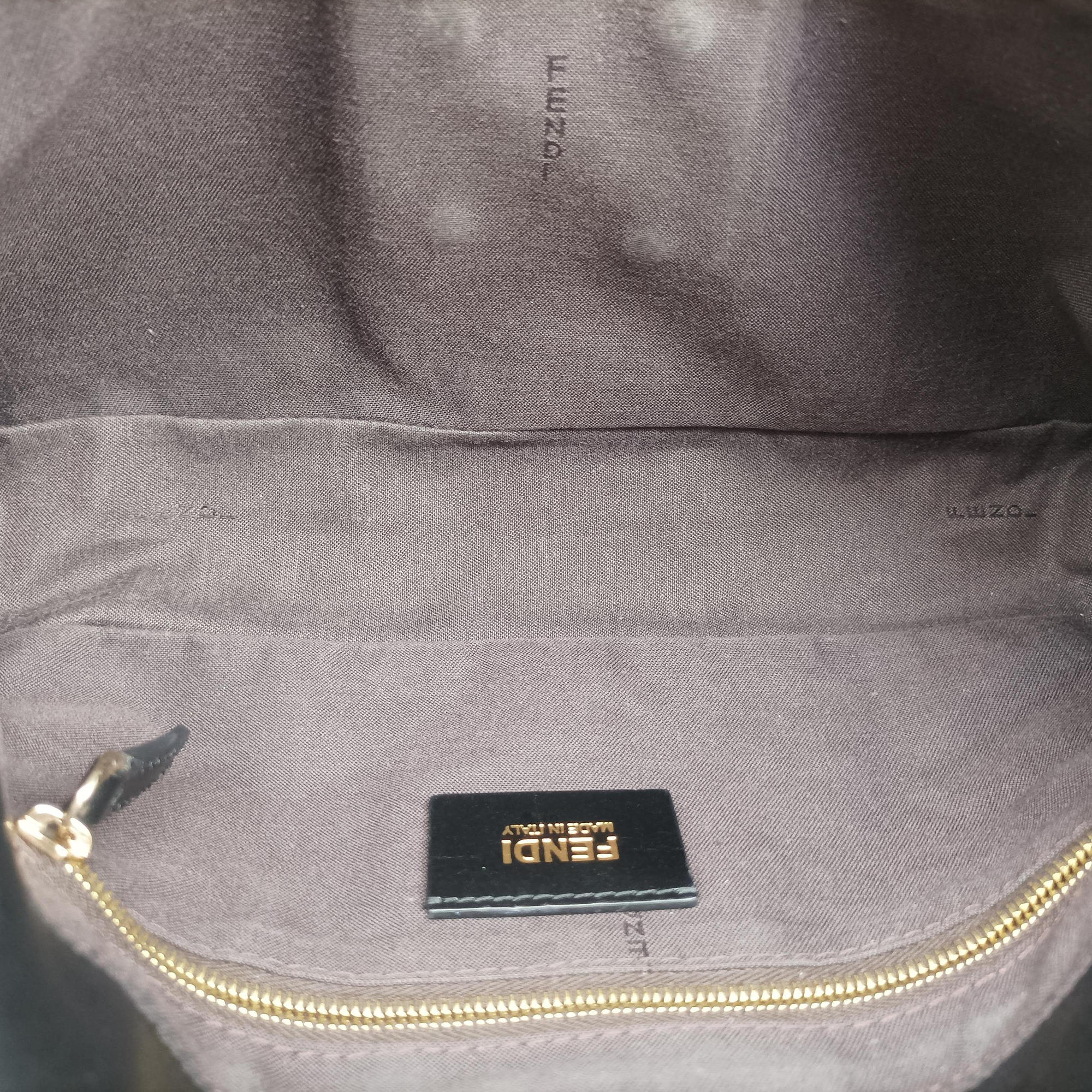 Baguette Chain Flap Black Leather 8BT139 8BT139-A09 128-2566マンマバケット ブラック レザー 8BT139 8BT139-A09 128-2566