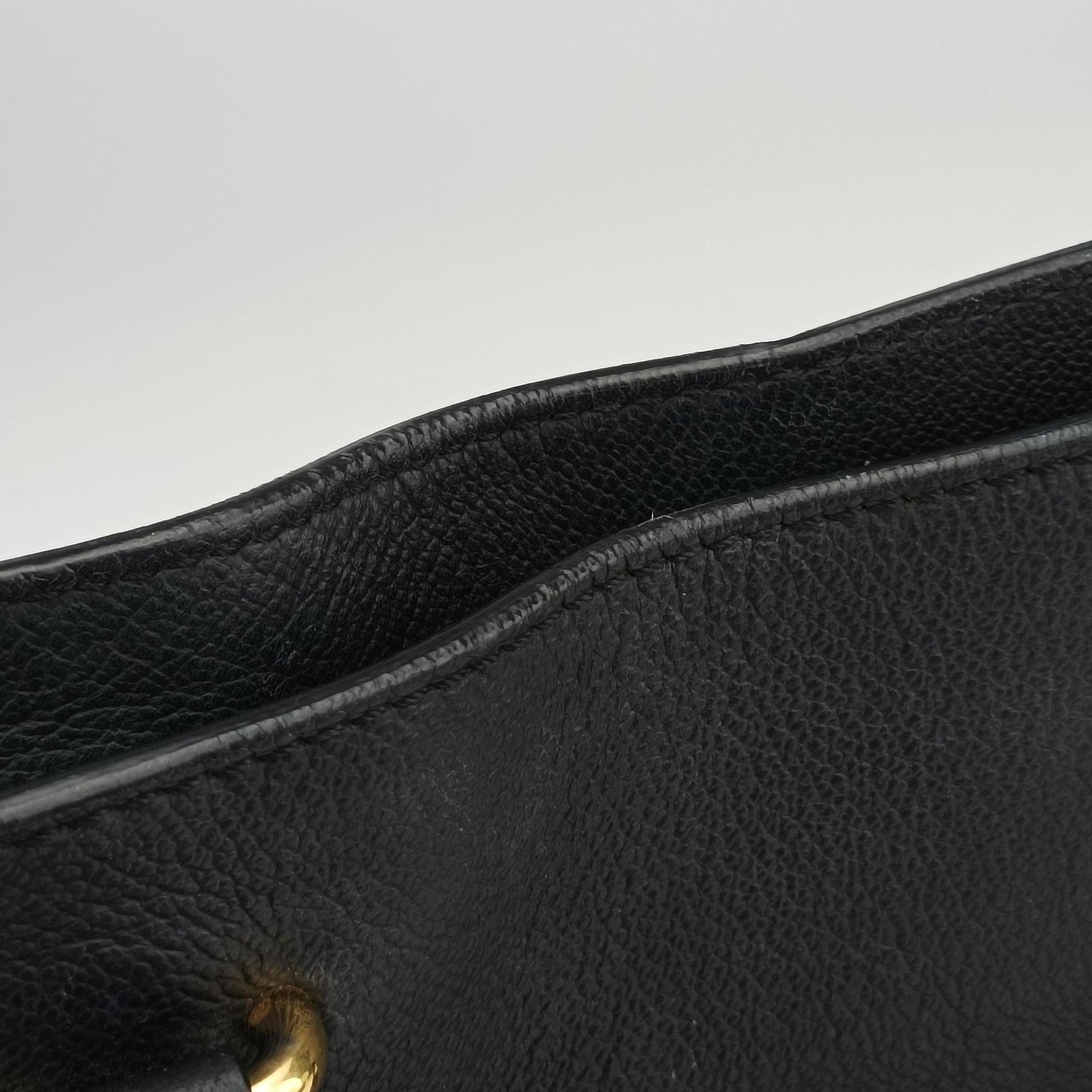Buckle Black Leather TIVPIC1264バックル ブラック レザー TIVPIC1264