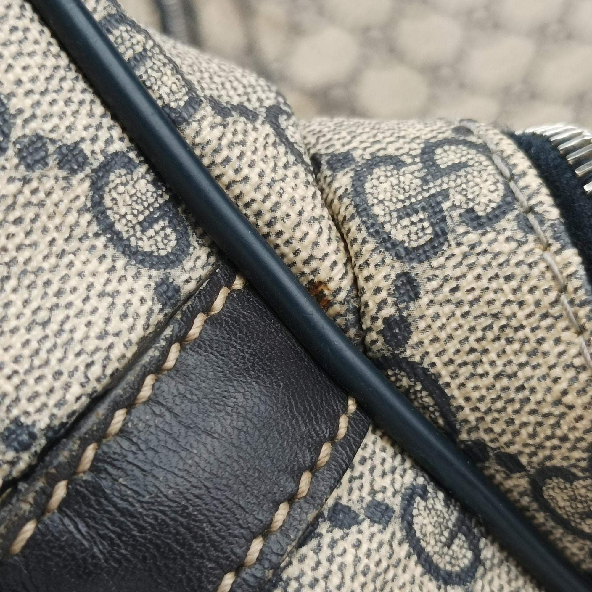Business Brown × Beige PVC coated canvas 246478 G8888822ビジネス ブラウン × ベージュ PVCコーティングキャンバス 246478 G8888822