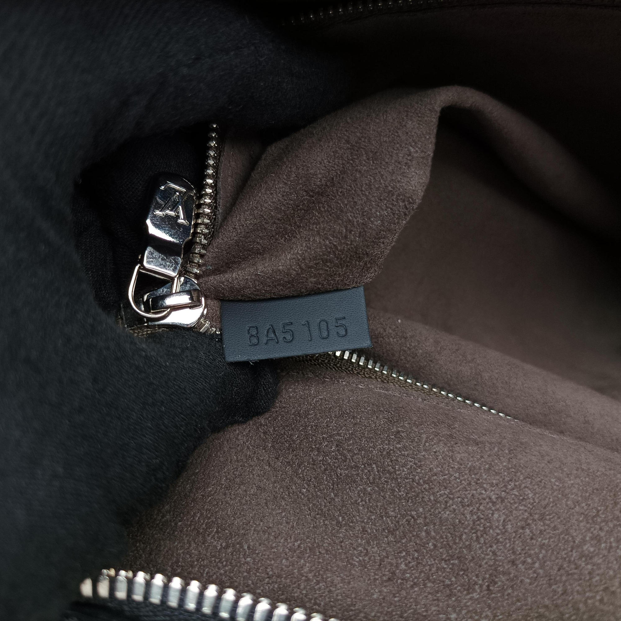Porto Document Voyage Noir Epi M59162 BA5105ポルトドキュメントボヤージュ ノワール エピ M59162 BA5105