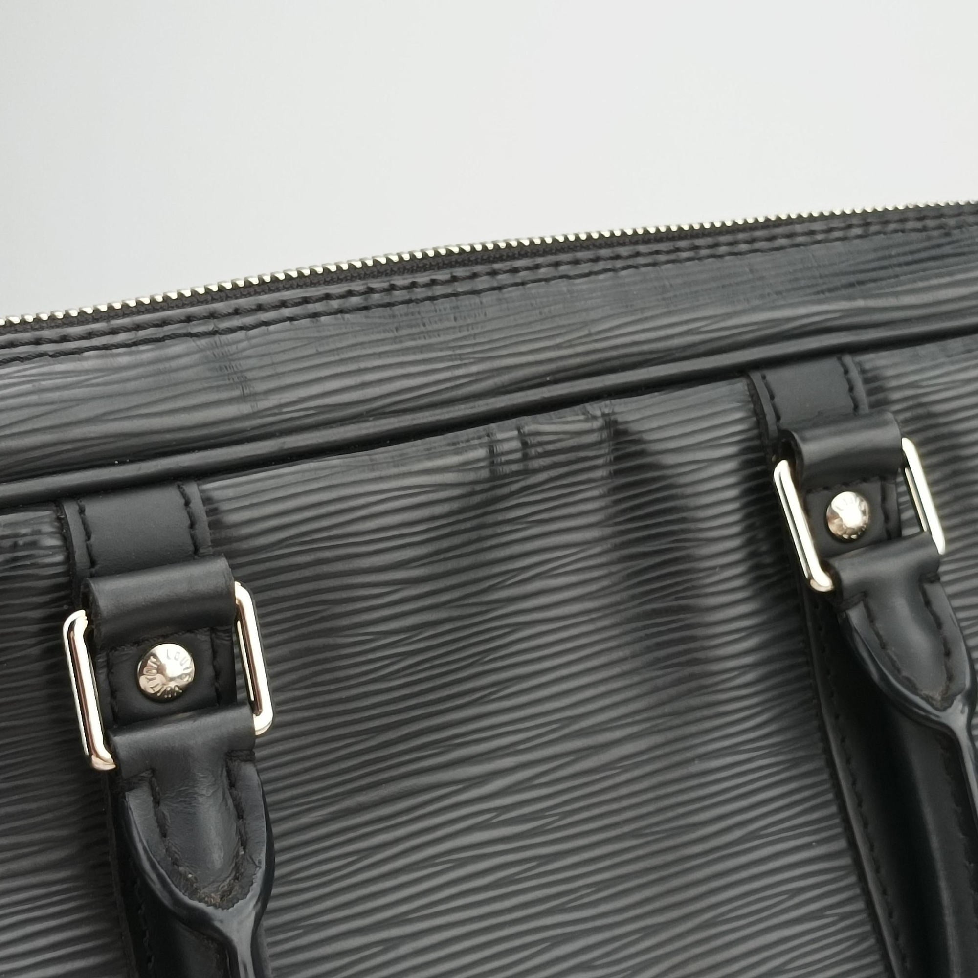 Porto Document Voyage Noir Epi M59162 BA5105ポルトドキュメントボヤージュ ノワール エピ M59162 BA5105
